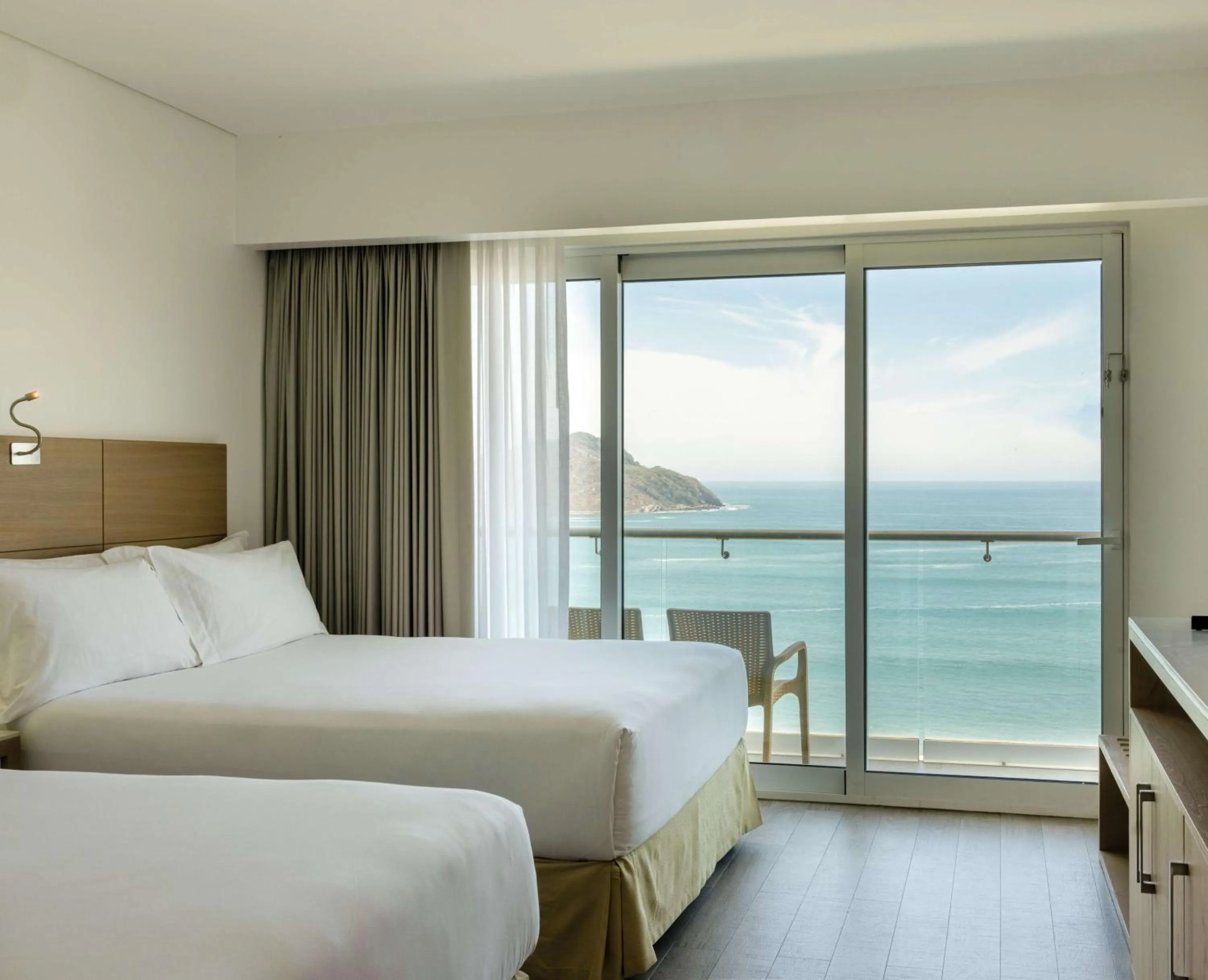 Bed in DoubleTree by Hilton Mazatlan, SIN
