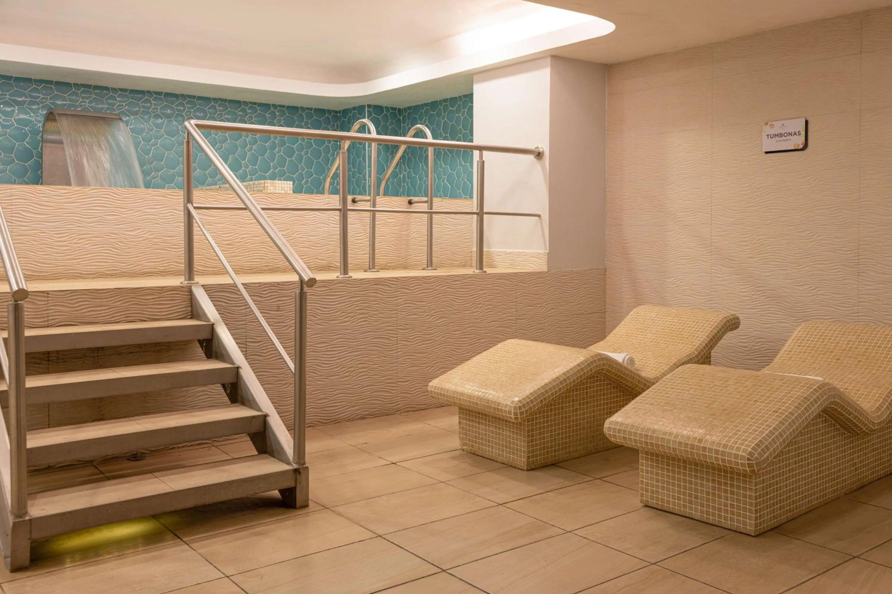 Spa and wellness centre/facilities in DoubleTree by Hilton Mazatlan, SIN