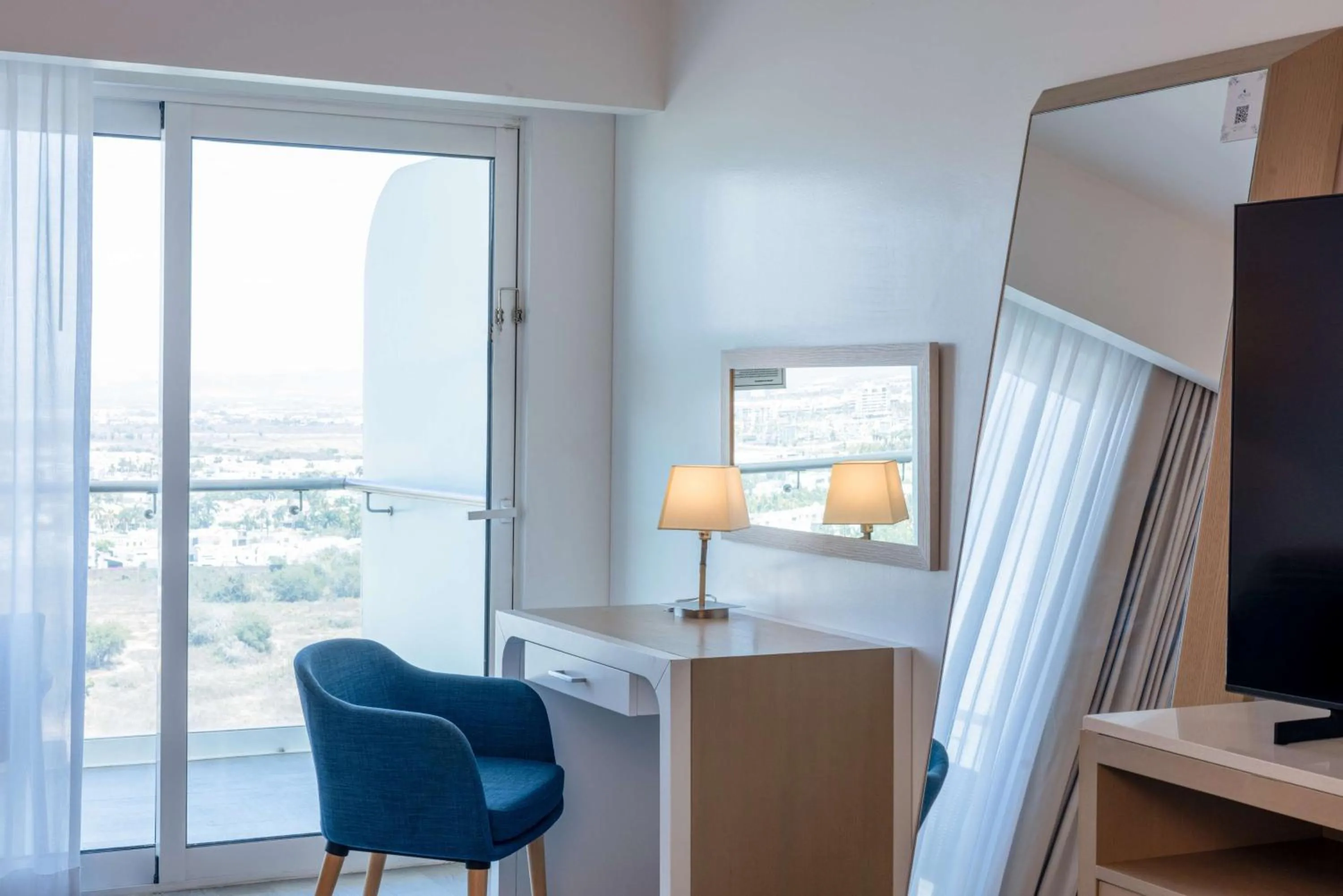 Bedroom in DoubleTree by Hilton Mazatlan, SIN