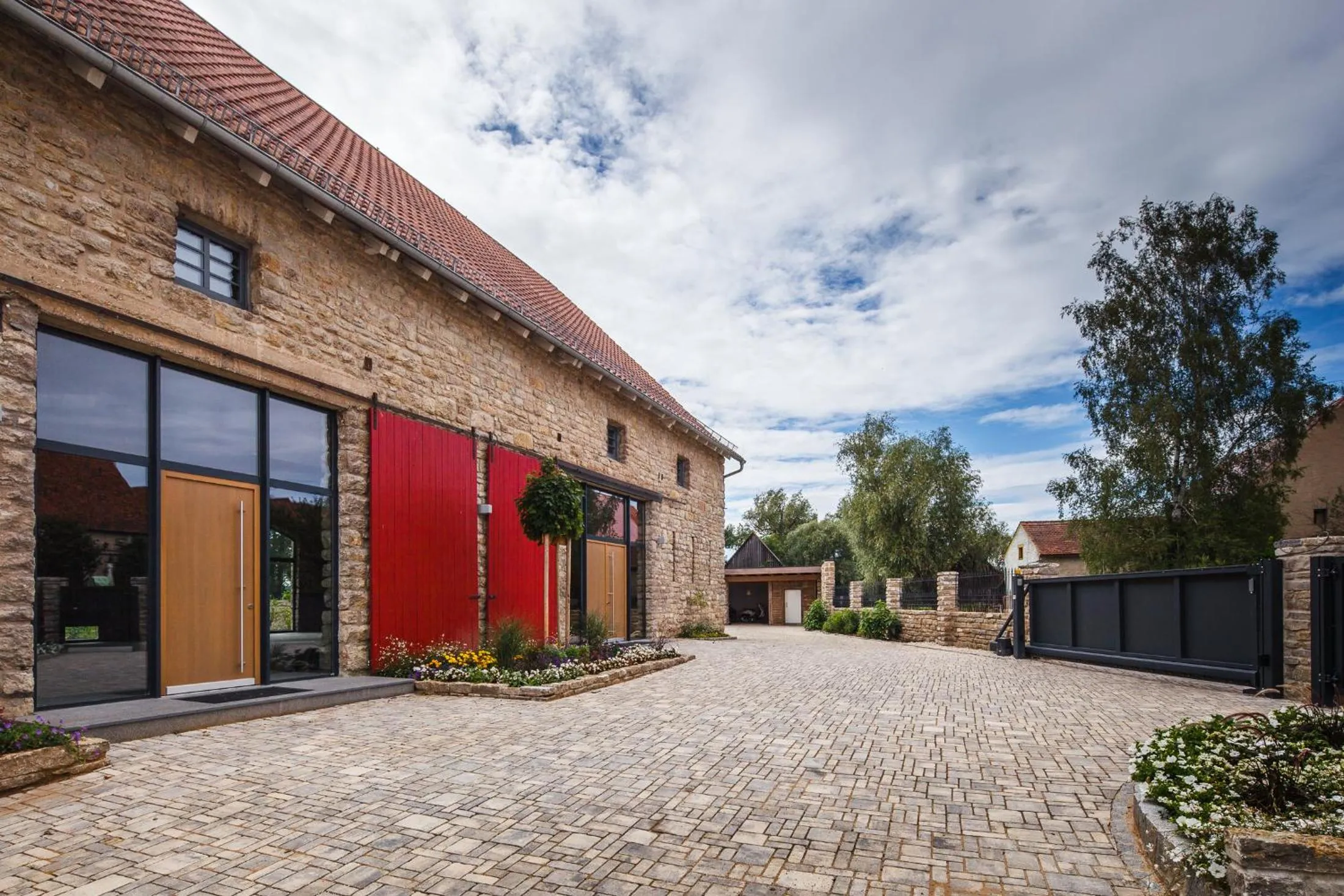 Property building in Hotel Dorfmühle