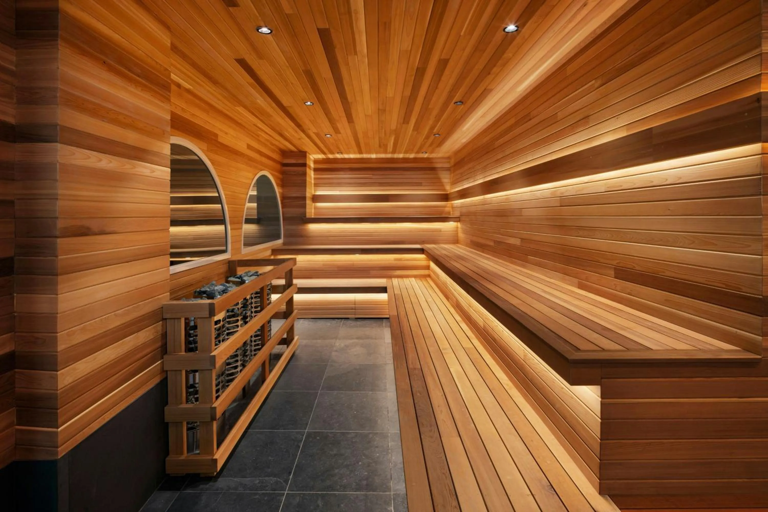 Fitness centre/facilities in The Westin Calgary