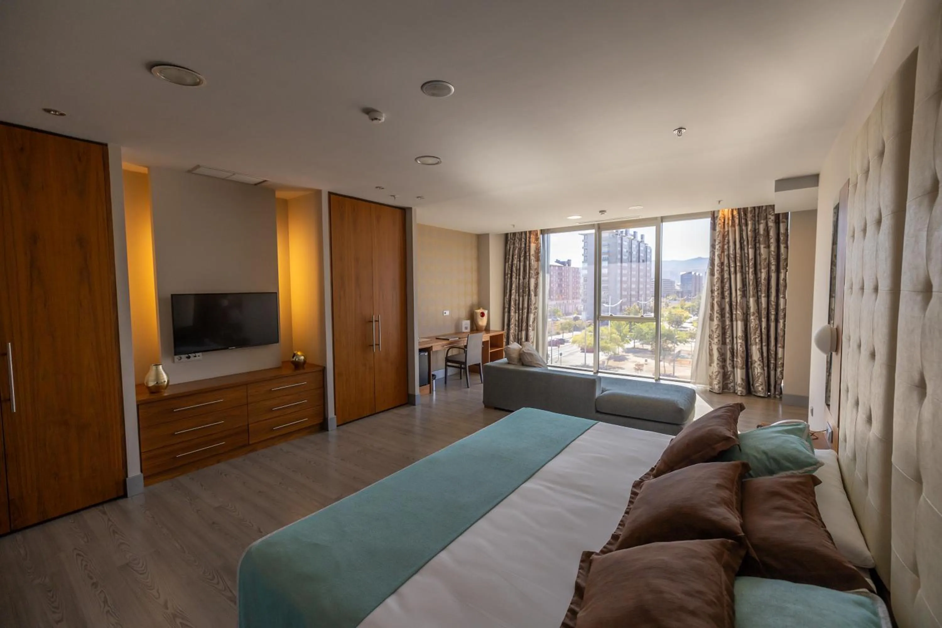 Bed in Hotel Ciudad de Ponferrada, Ascend Hotel Collection