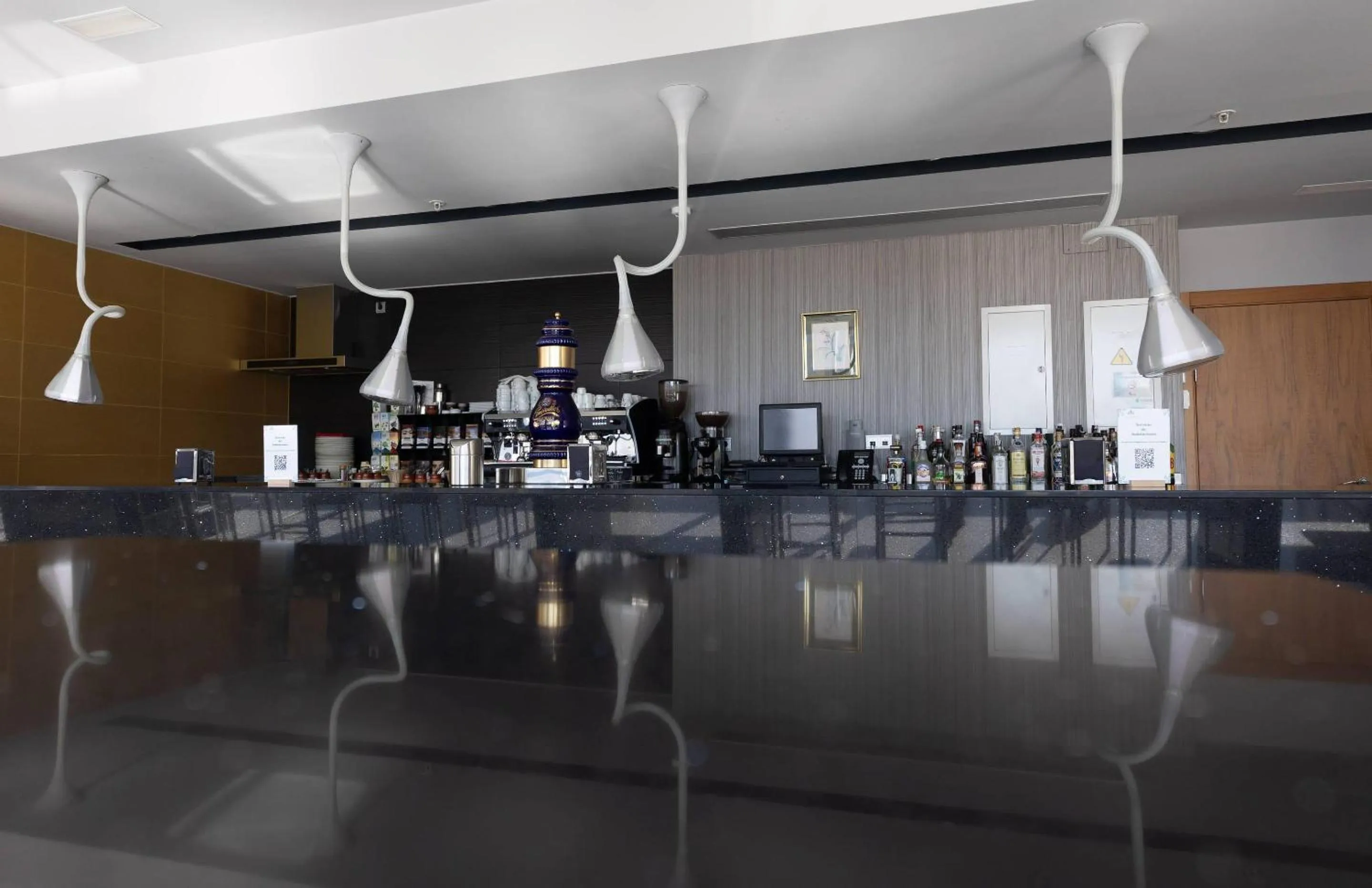 Lounge or bar in Hotel Ciudad de Ponferrada, Ascend Hotel Collection