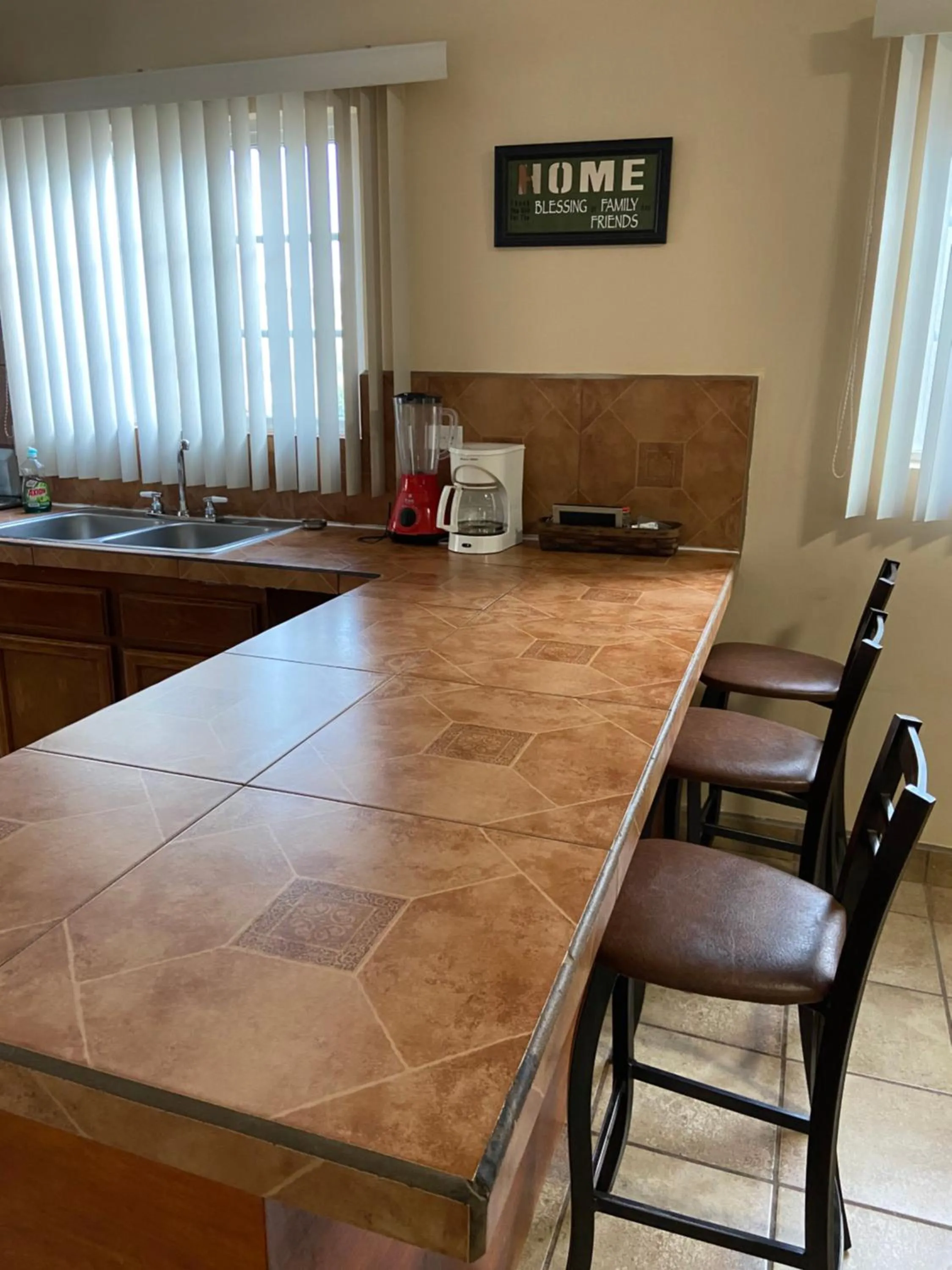 Casa Flores & Flores