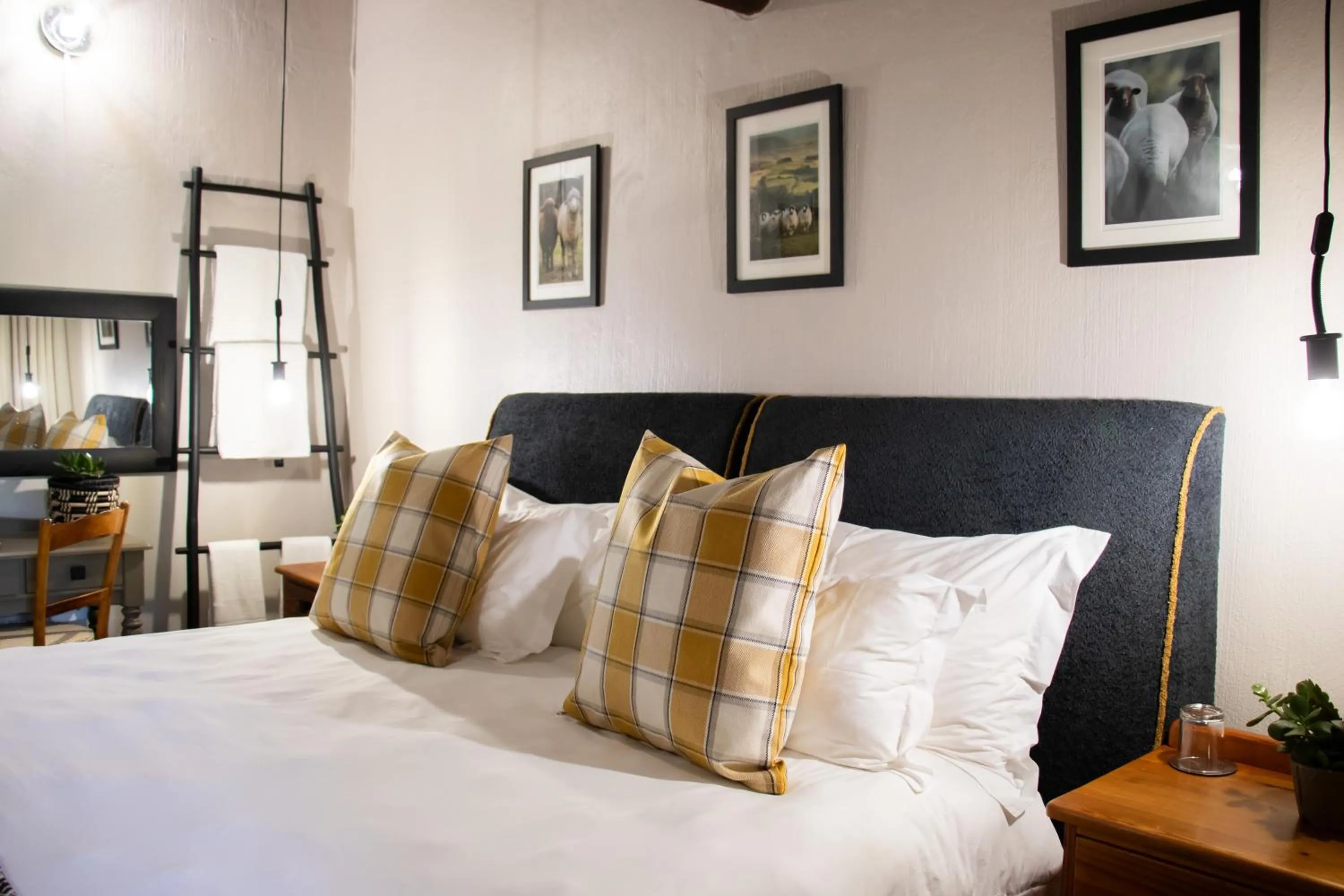 Bed in Sherewood Lodge