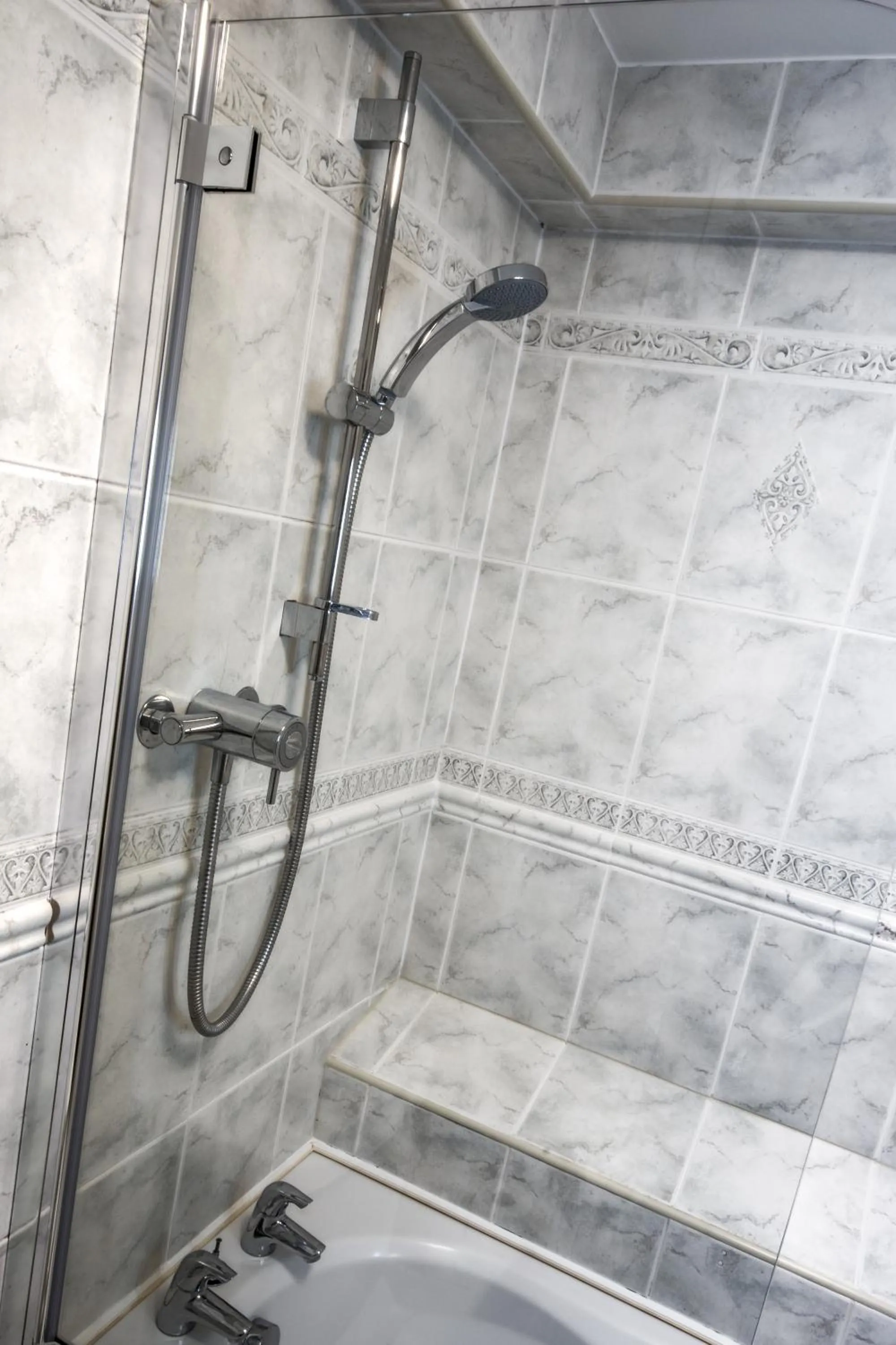 Bathroom in Yorkshire Bridge Inn