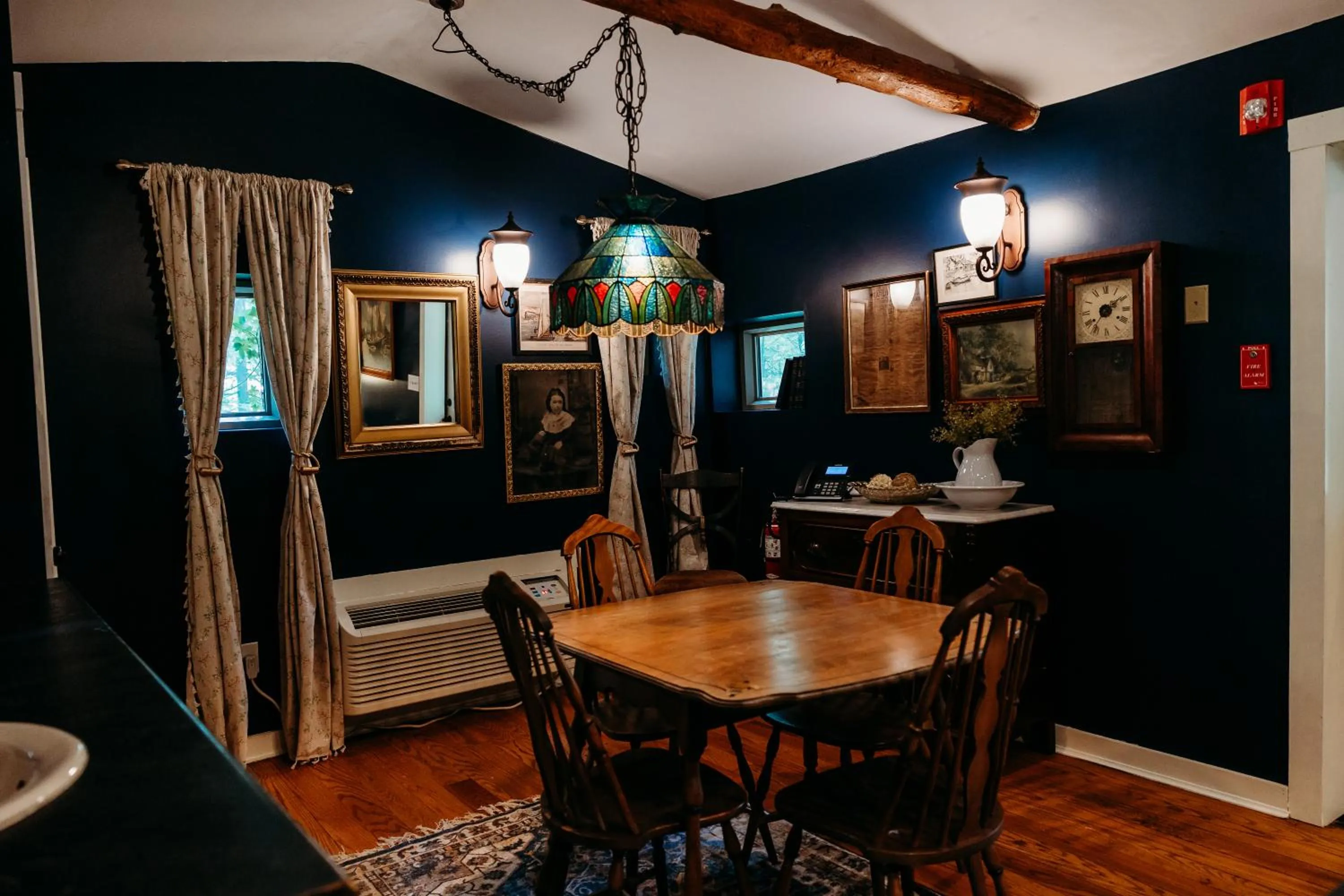 Landoll's Mohican Castle