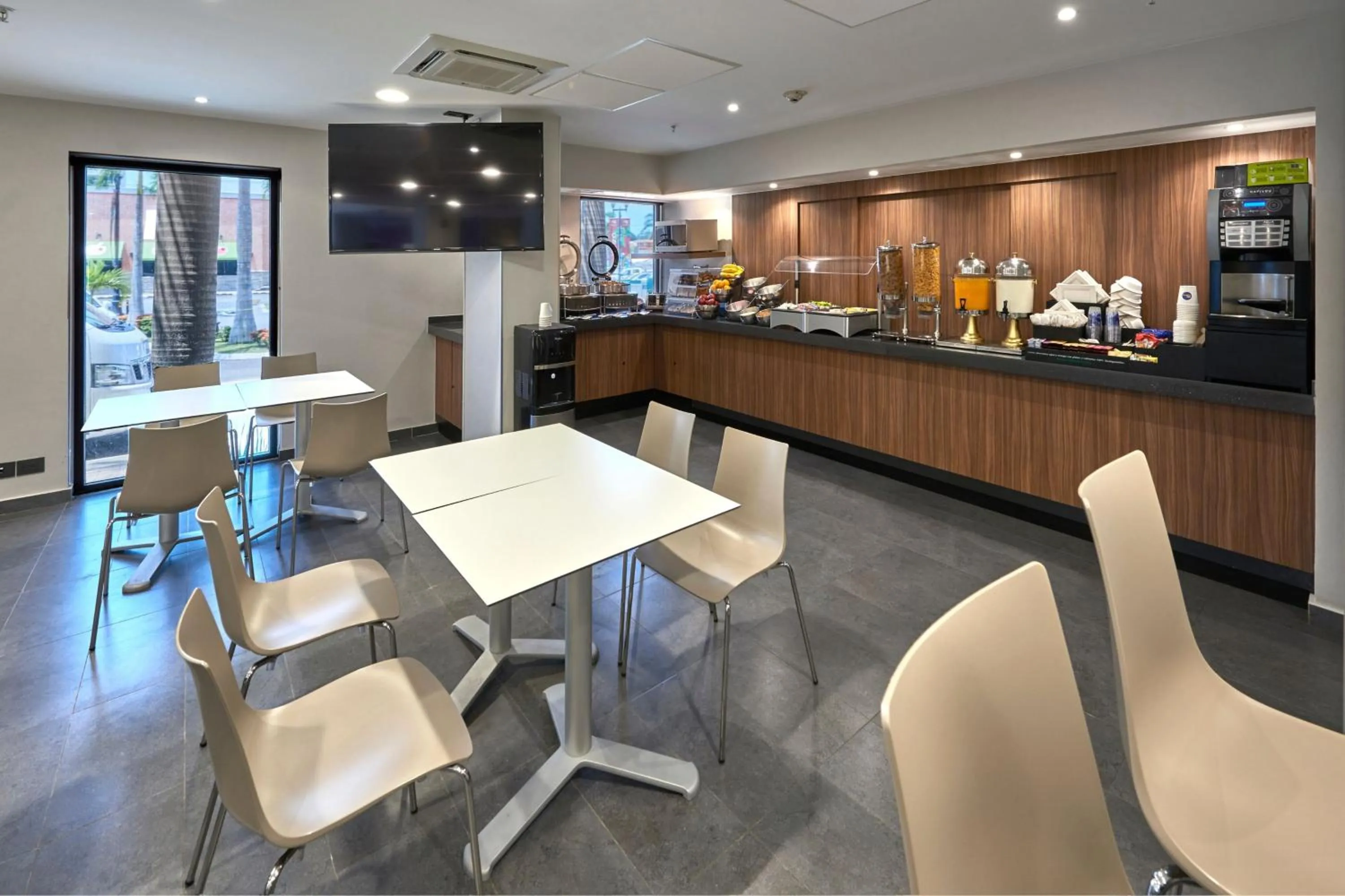 Breakfast in City Express by Marriott Tampico Altamira