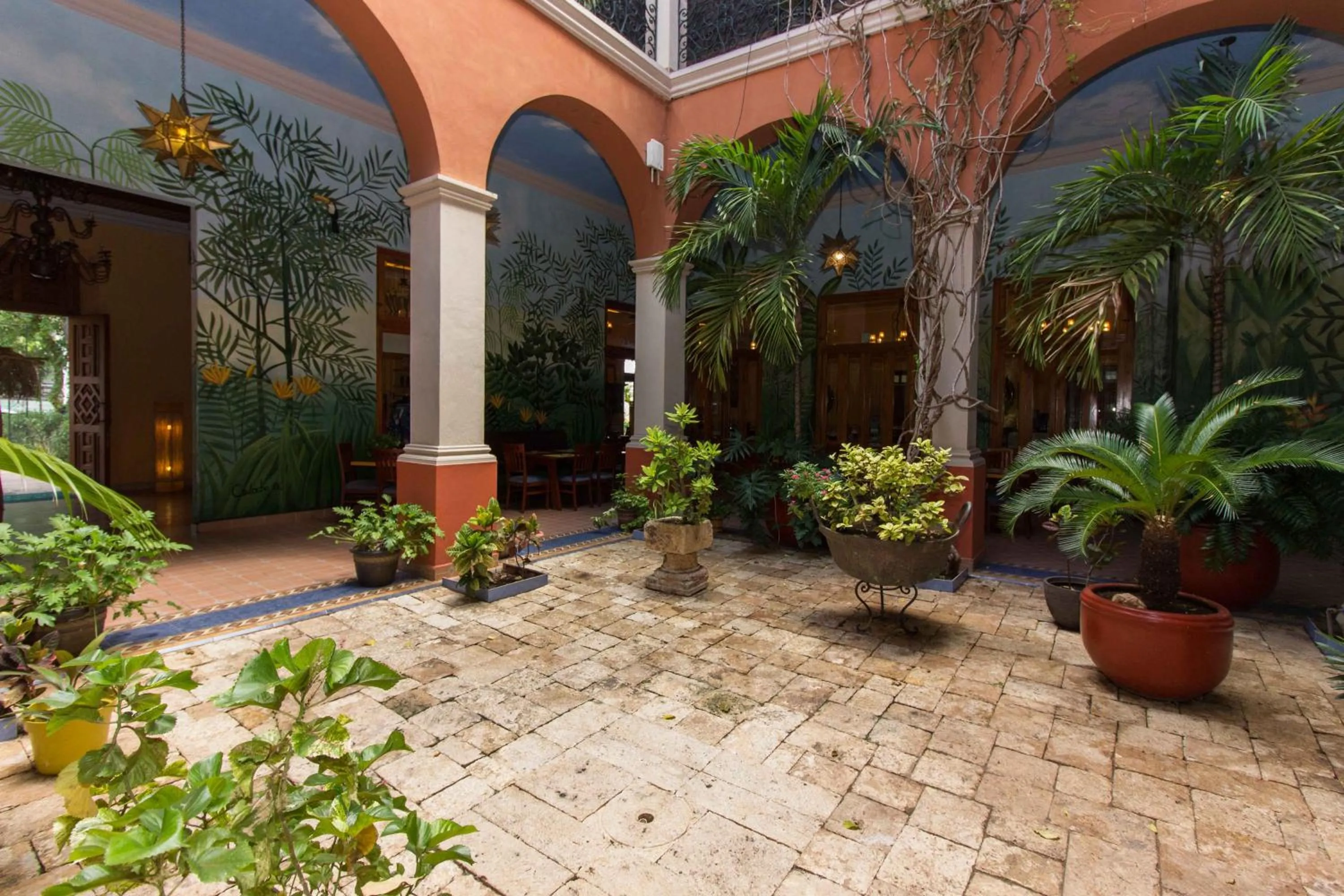 Property building in Hotel Boutique Casa San Angel