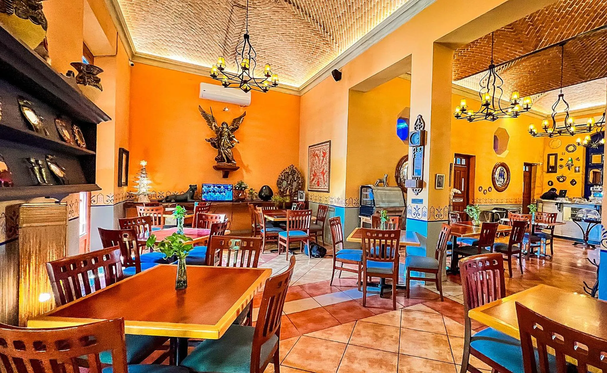 Restaurant/places to eat in Hotel Boutique Casa San Angel