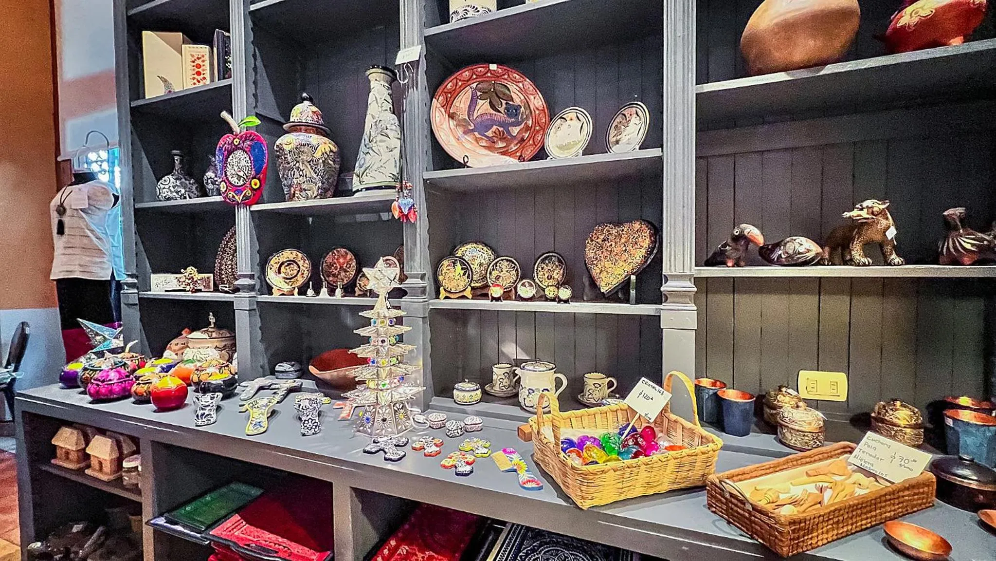 On-site shops in Hotel Boutique Casa San Angel