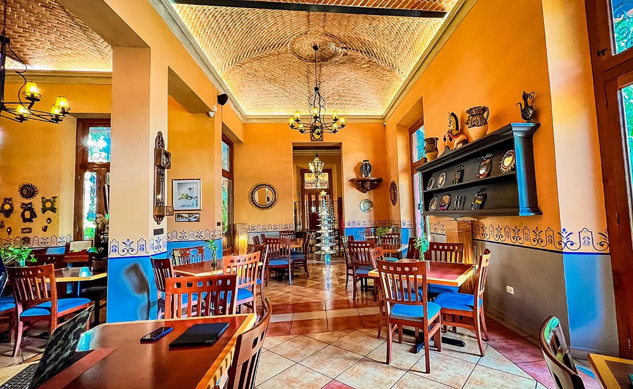 Restaurant/places to eat in Hotel Boutique Casa San Angel