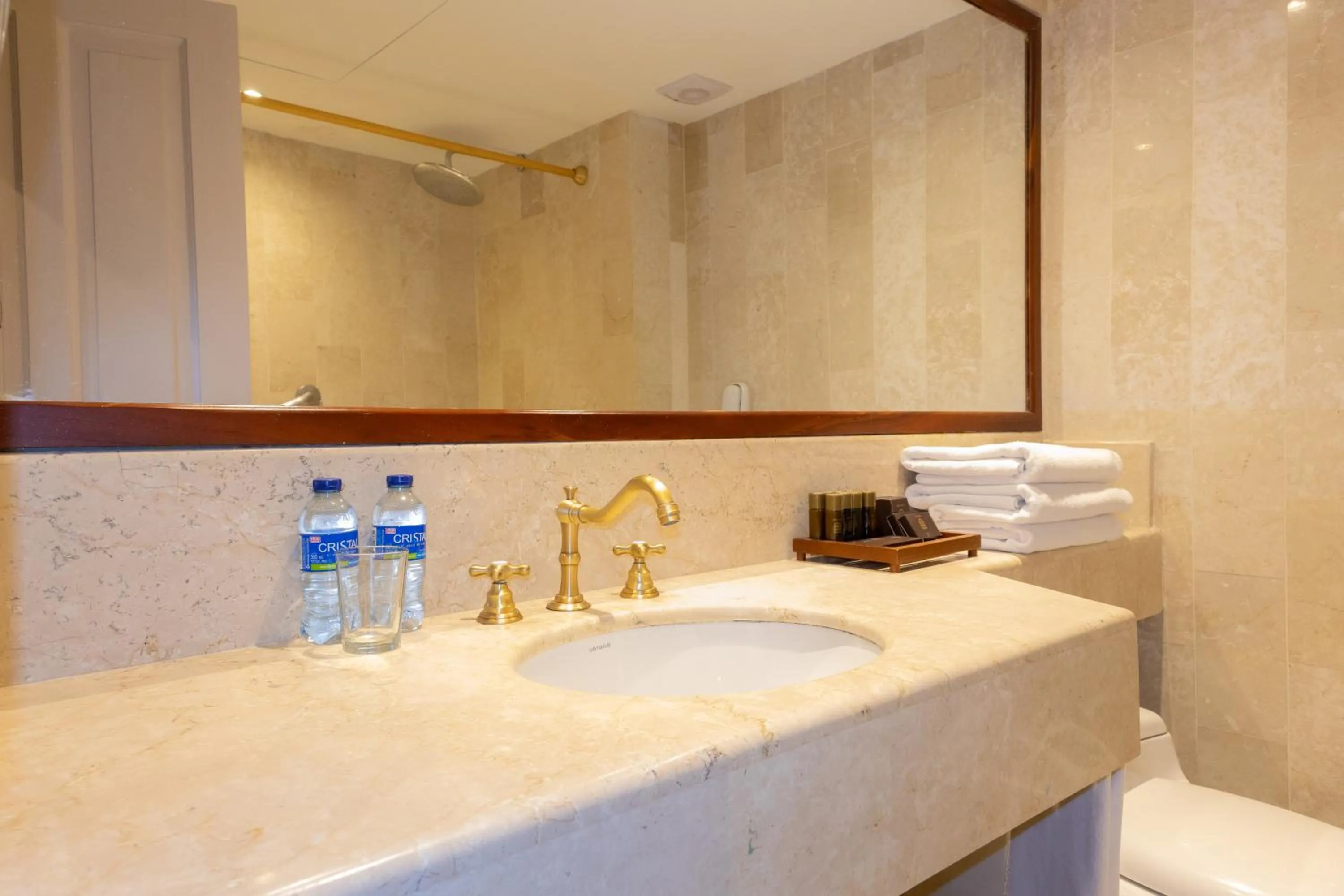 Bathroom in Hotel Caribe by Faranda Grand, a member of Radisson Individuals