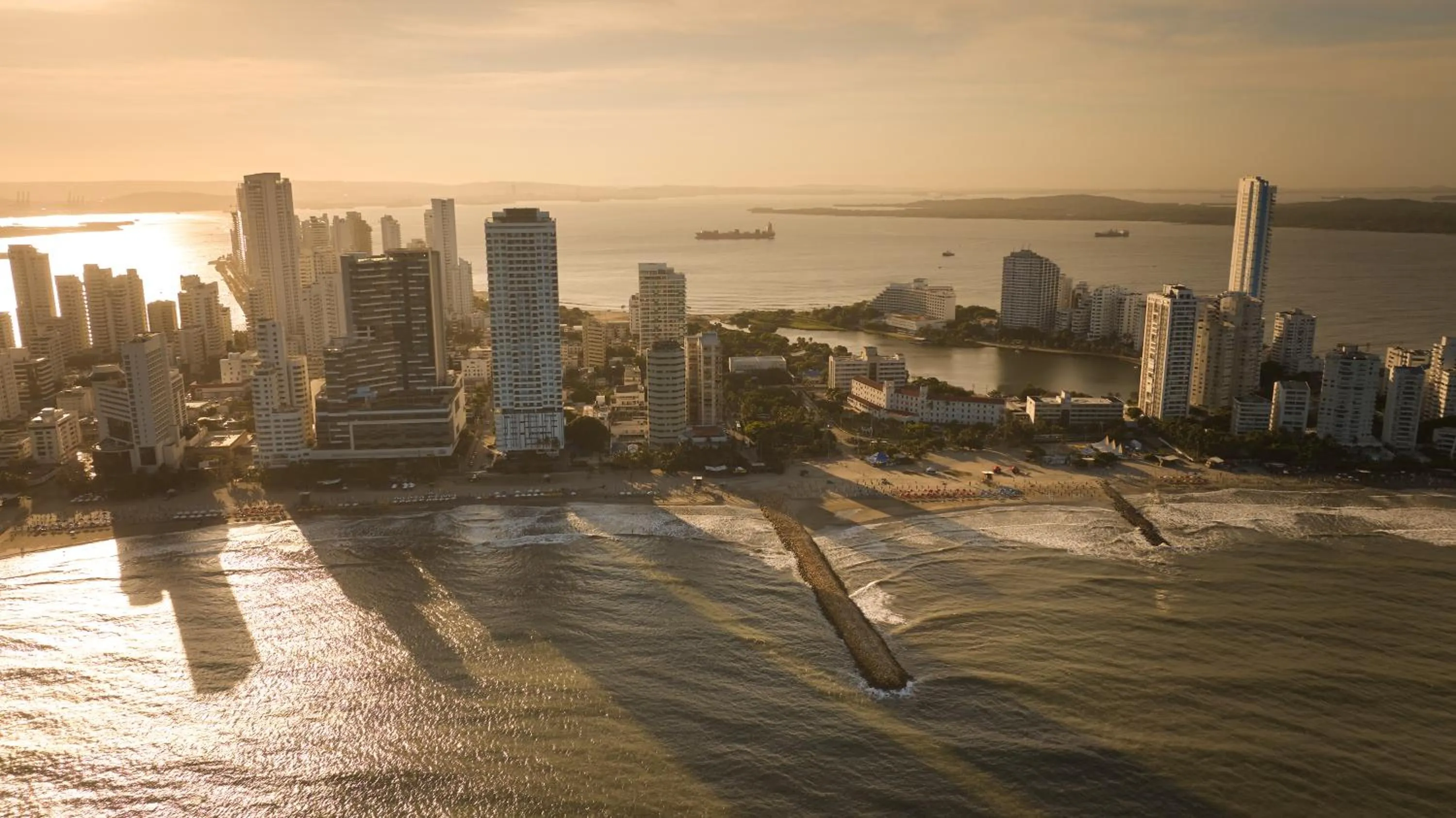 Facade/entrance in Hotel Caribe by Faranda Grand, a member of Radisson Individuals