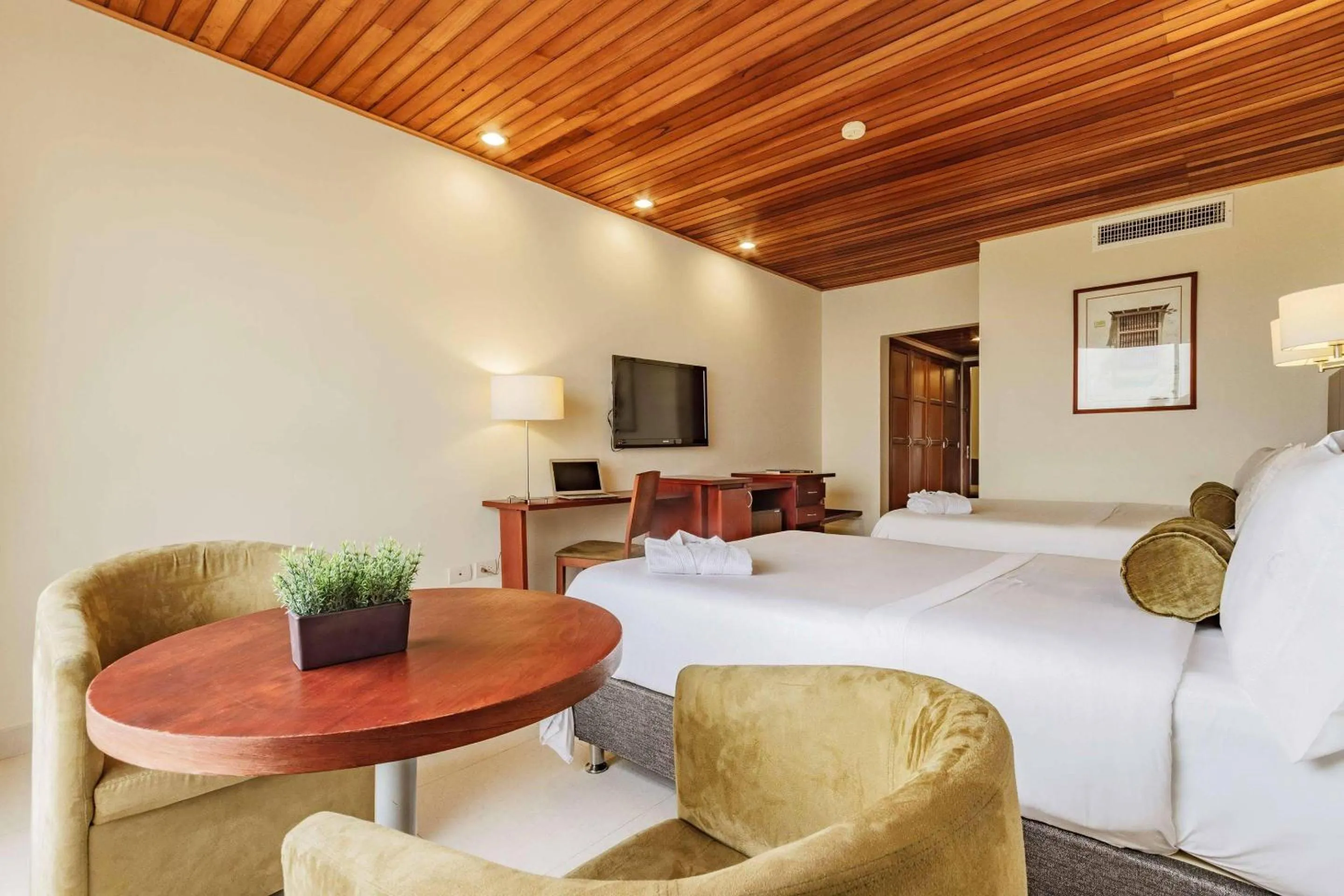 Bedroom, Bed in Hotel Caribe by Faranda Grand, a member of Radisson Individuals