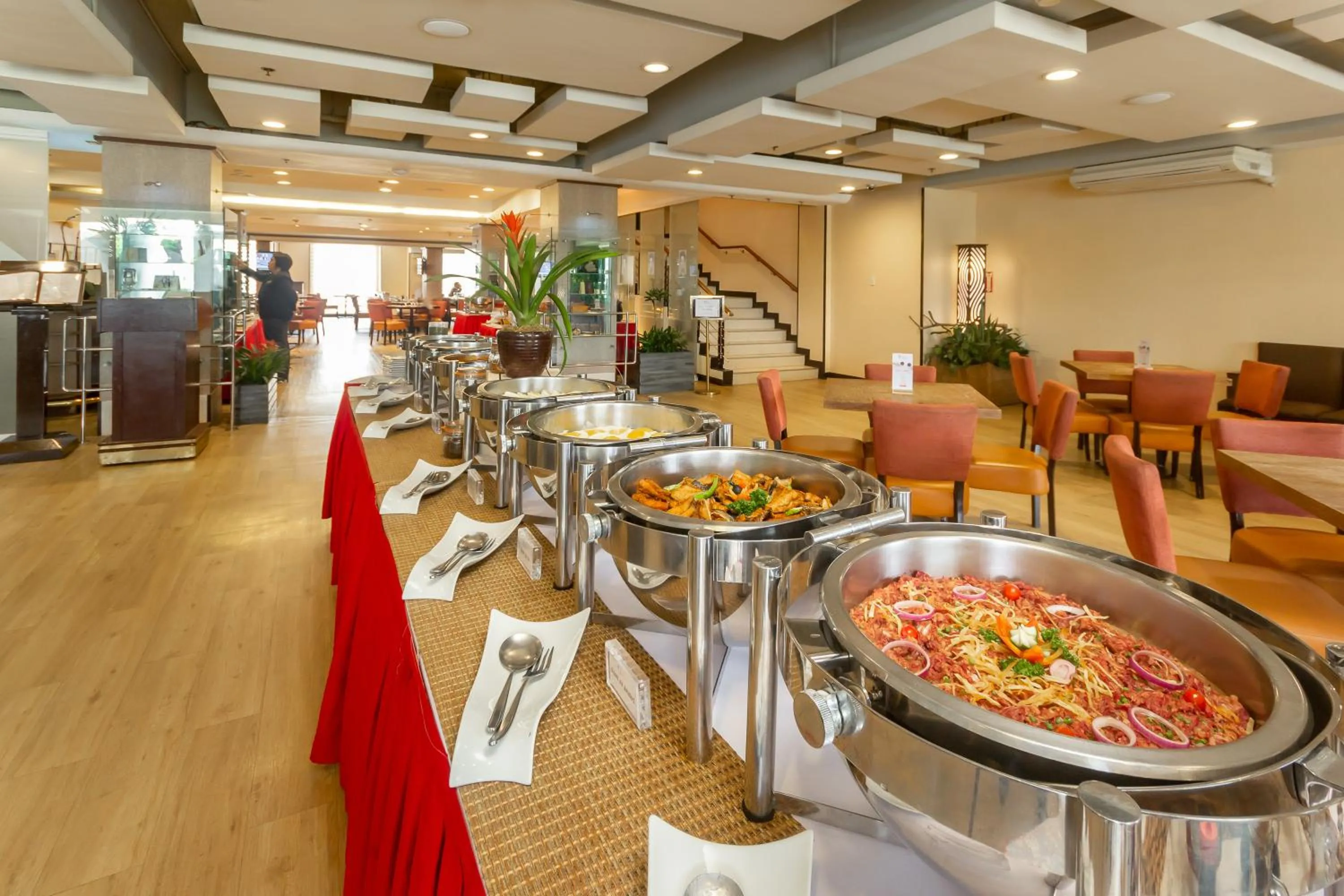 Restaurant/places to eat in Microtel by Wyndham Mall of Asia