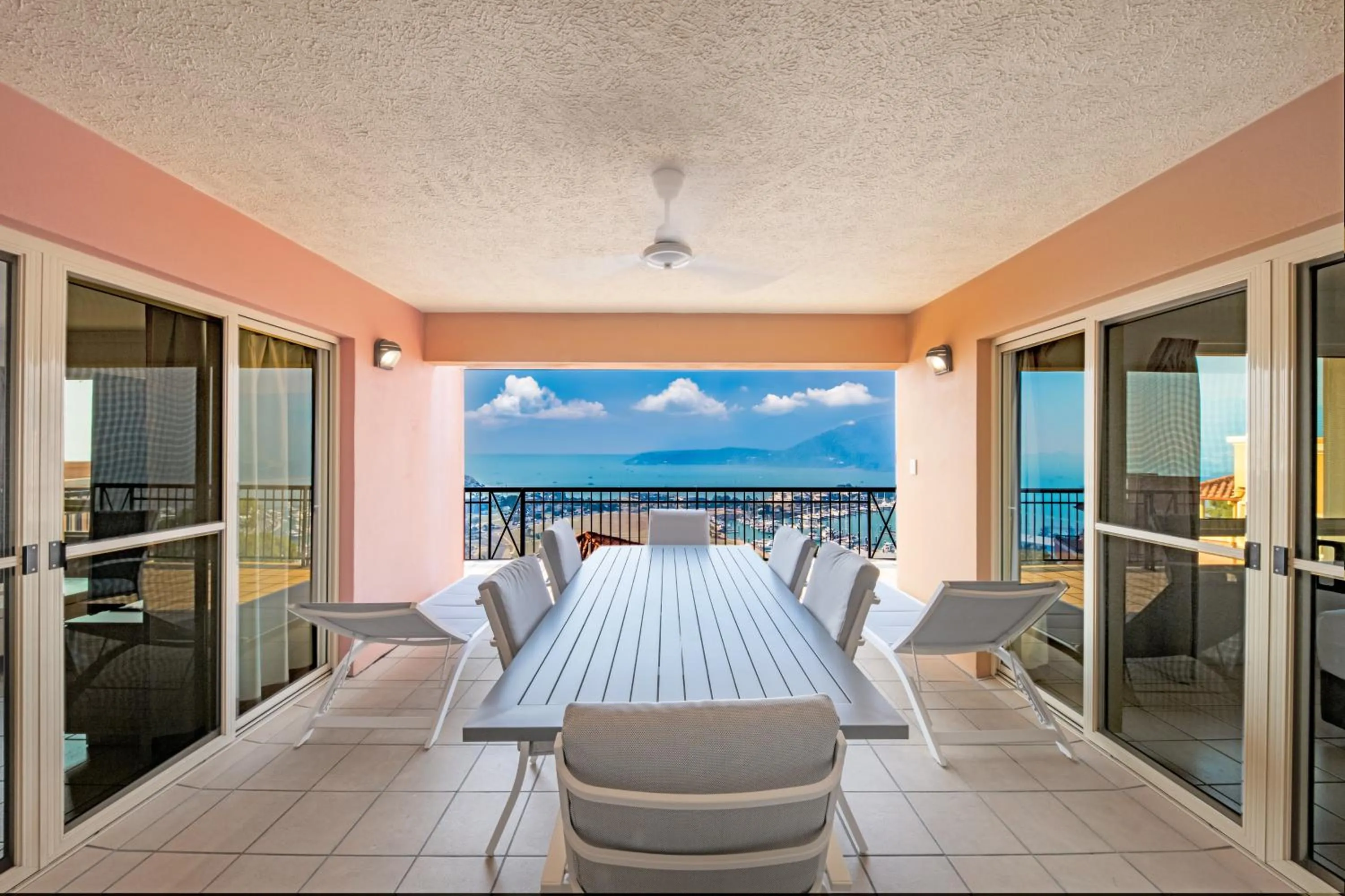 Balcony/Terrace in Martinique Whitsunday Resort
