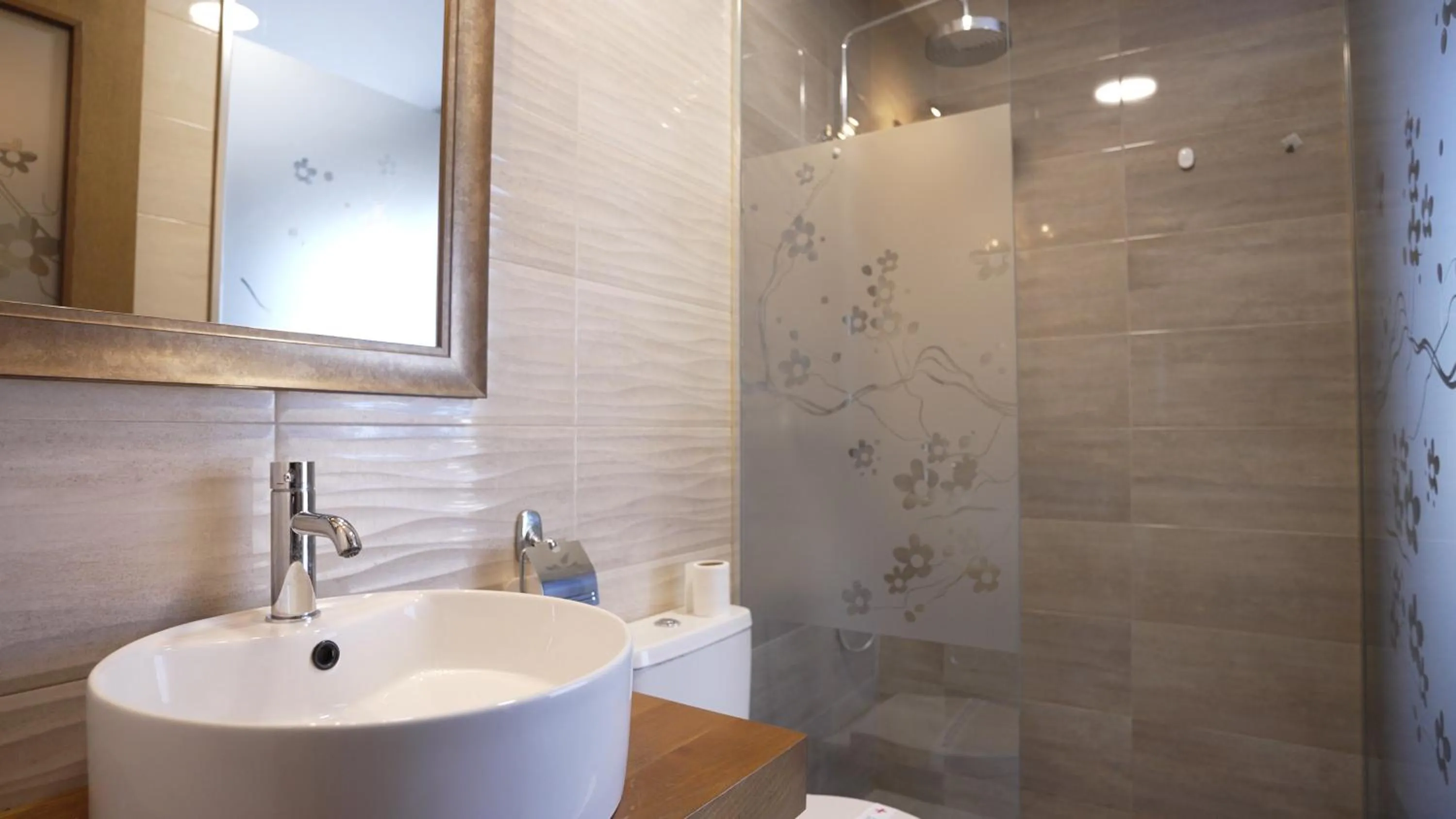 Garni Hotel Chicha - Winery ŠKRBIĆ