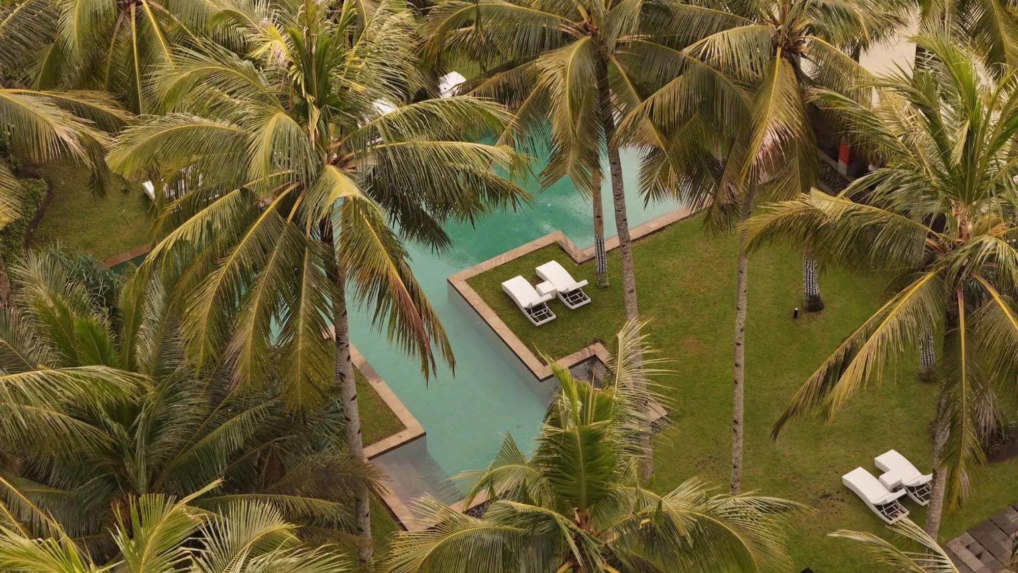 Swimming pool in Kelapa Retreat & Spa