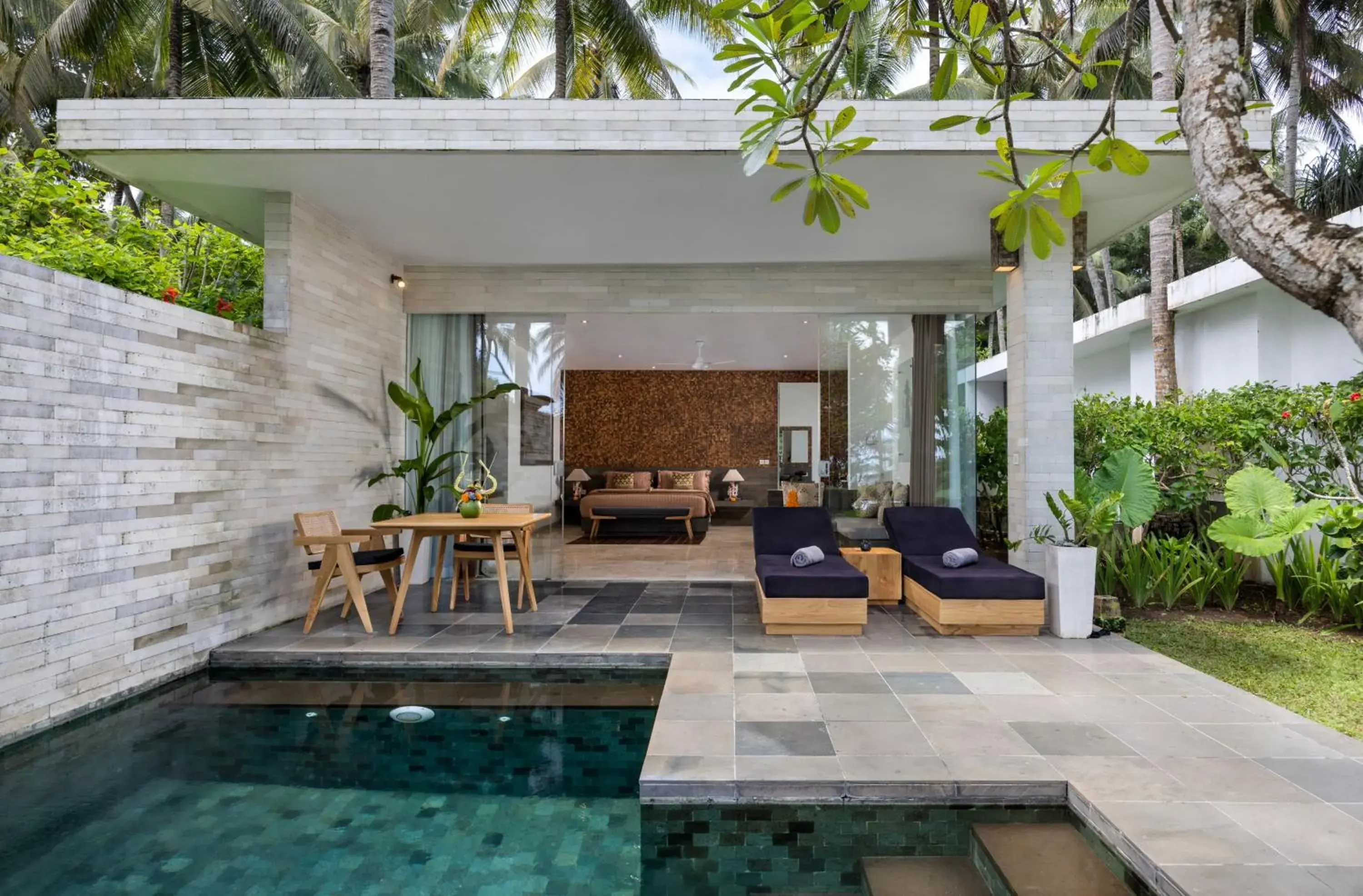 One-Bedroom Beach Pool Villa in Kelapa Retreat & Spa One-Bedroom Beach Pool Villa in Kelapa Retreat & Spa