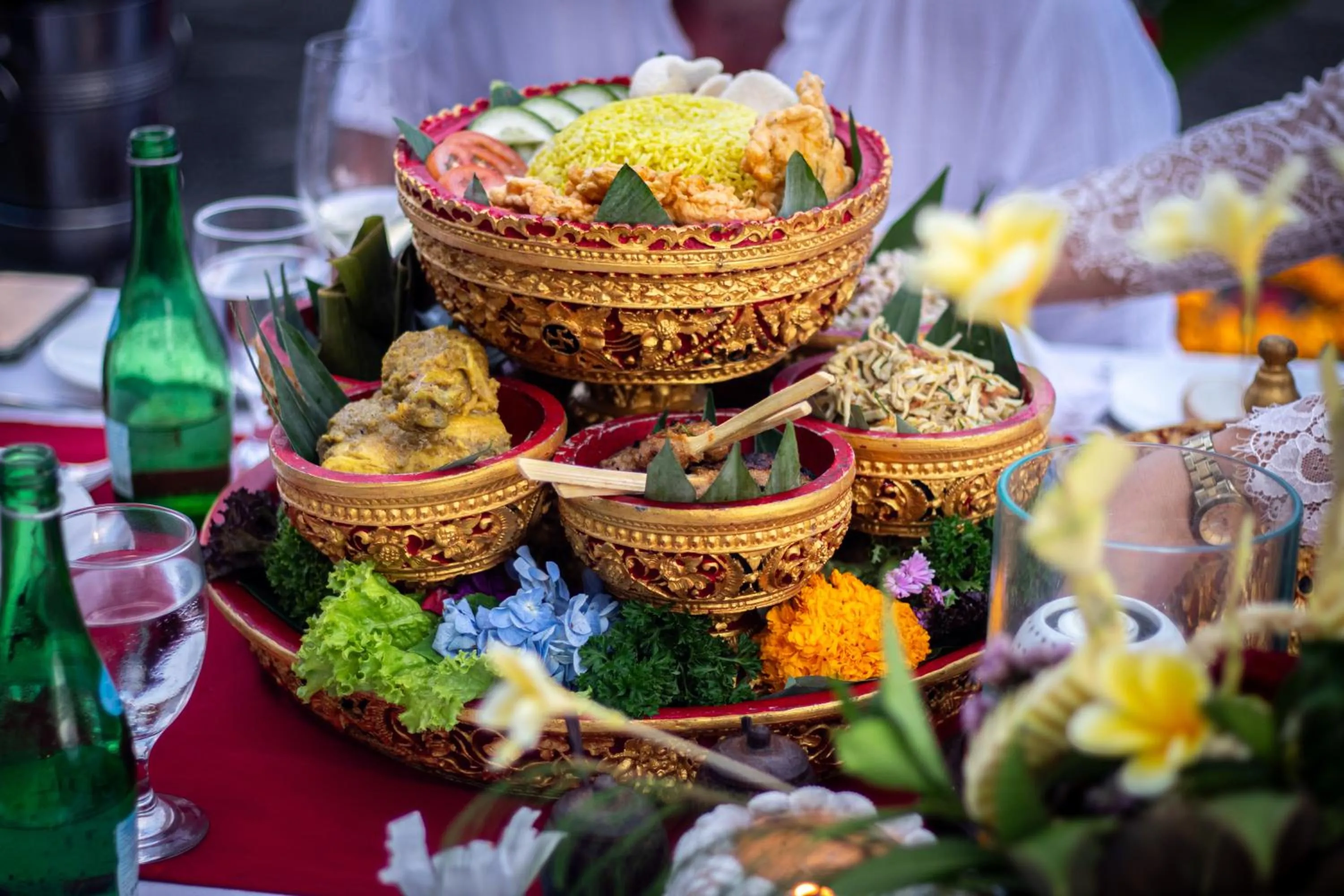 Restaurant/places to eat in Kelapa Retreat & Spa