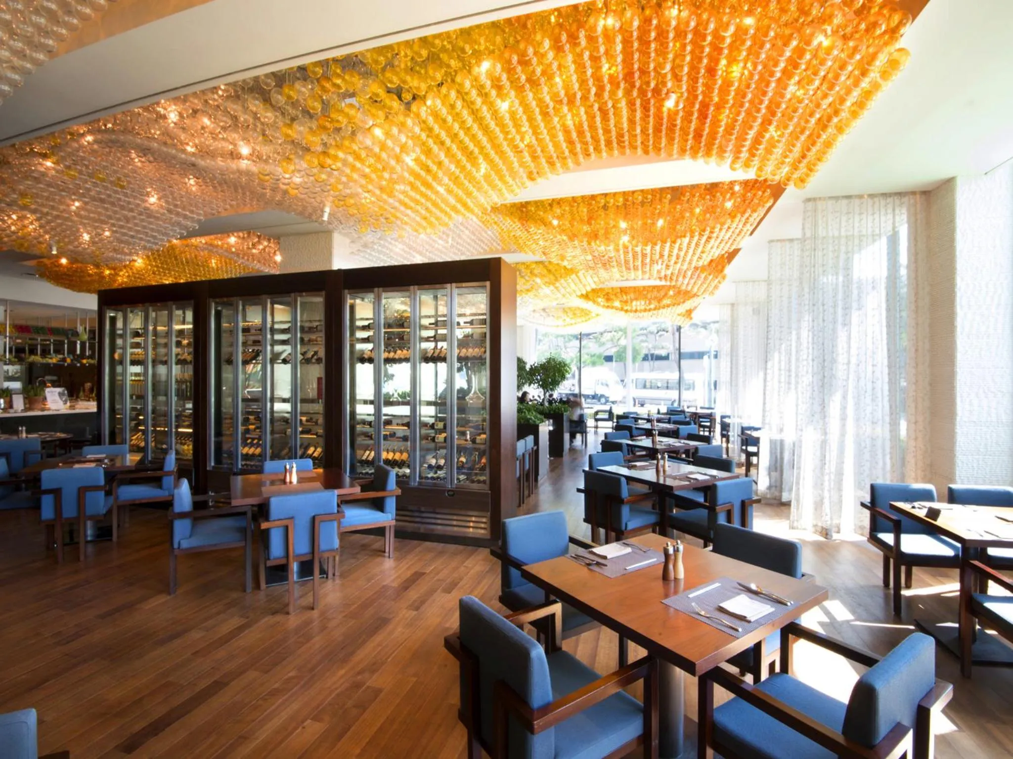 Restaurant/places to eat in Nongshim Hotel