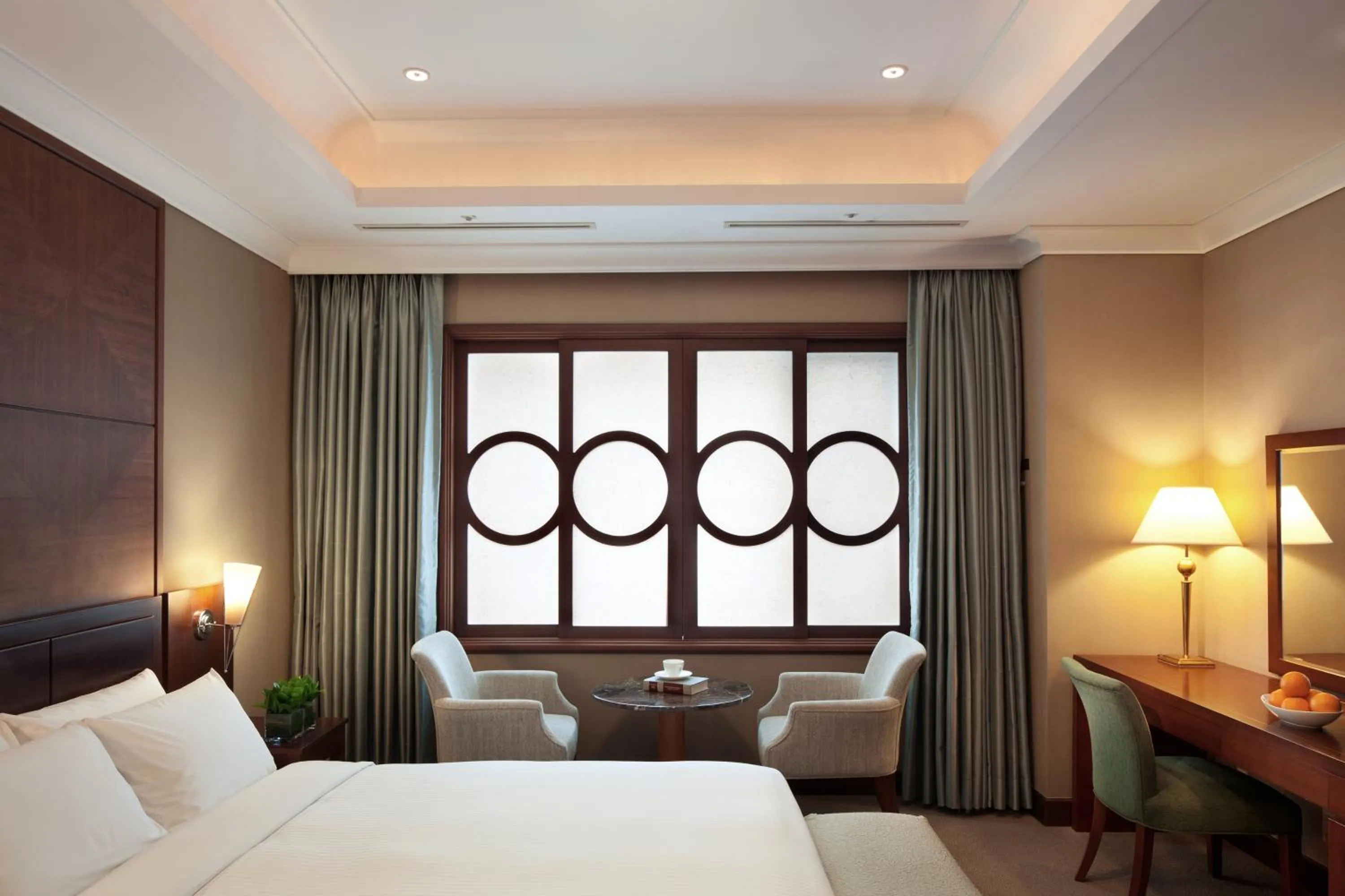 Bedroom, Bed in Nongshim Hotel