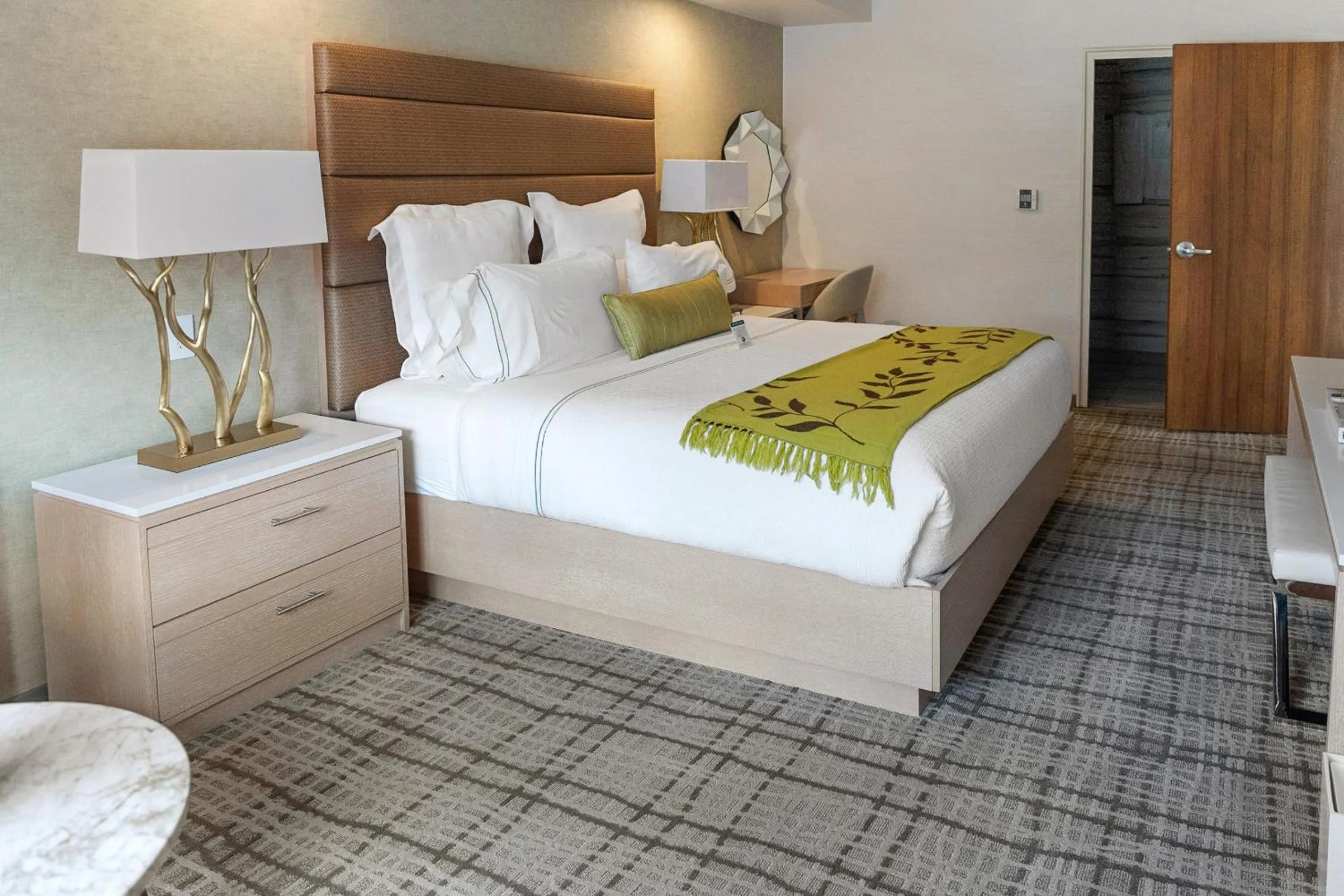 Bed in The Fredonia Hotel