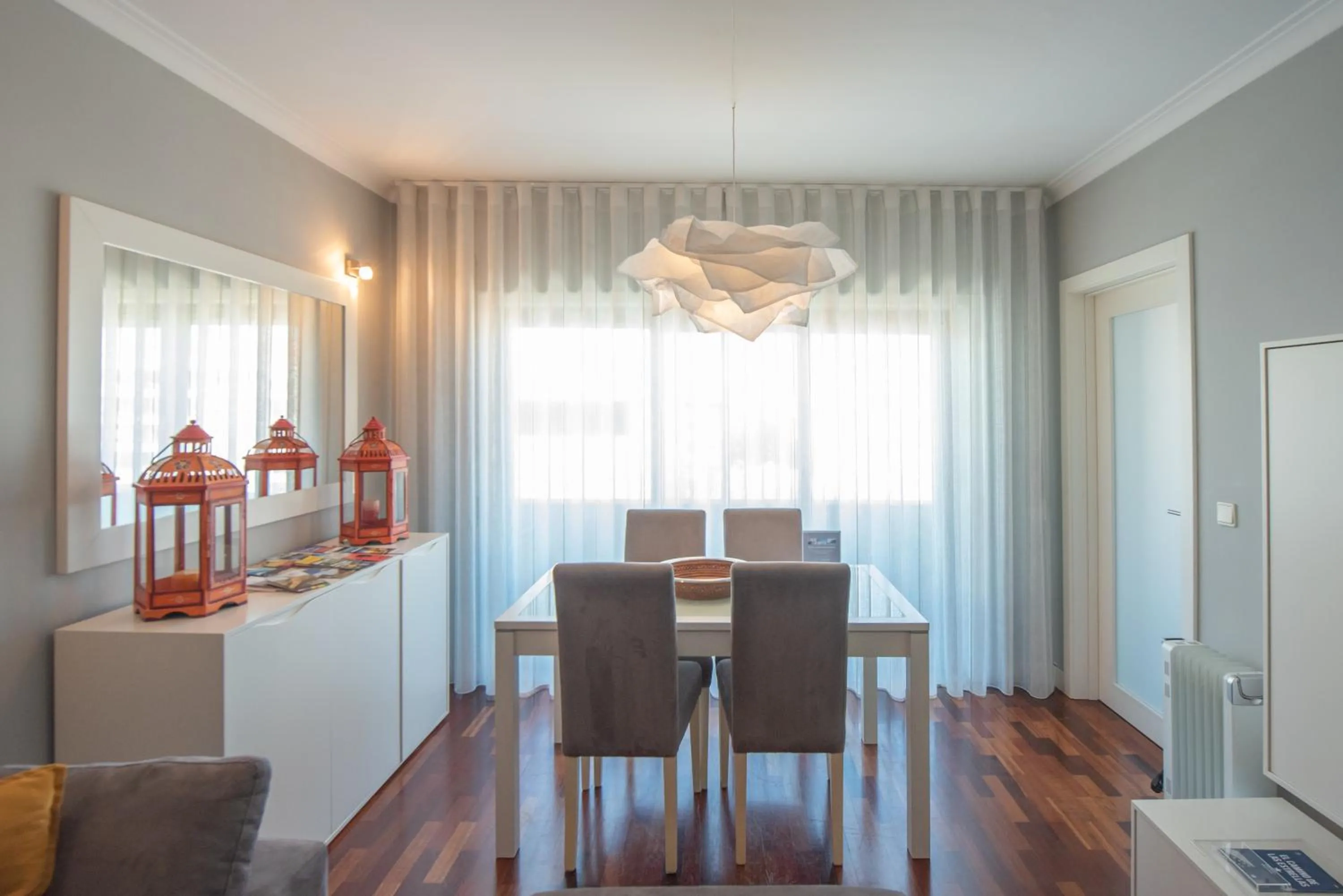 Dining area in Apartamento Mouzinho de Albuquerque