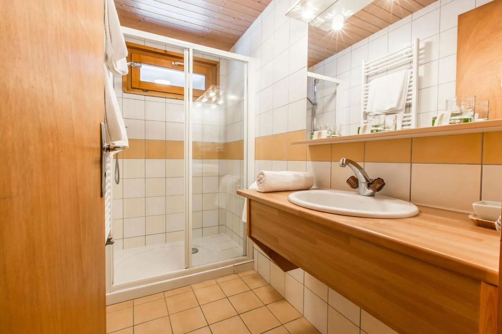 Bathroom in Hotel Les Bruyères