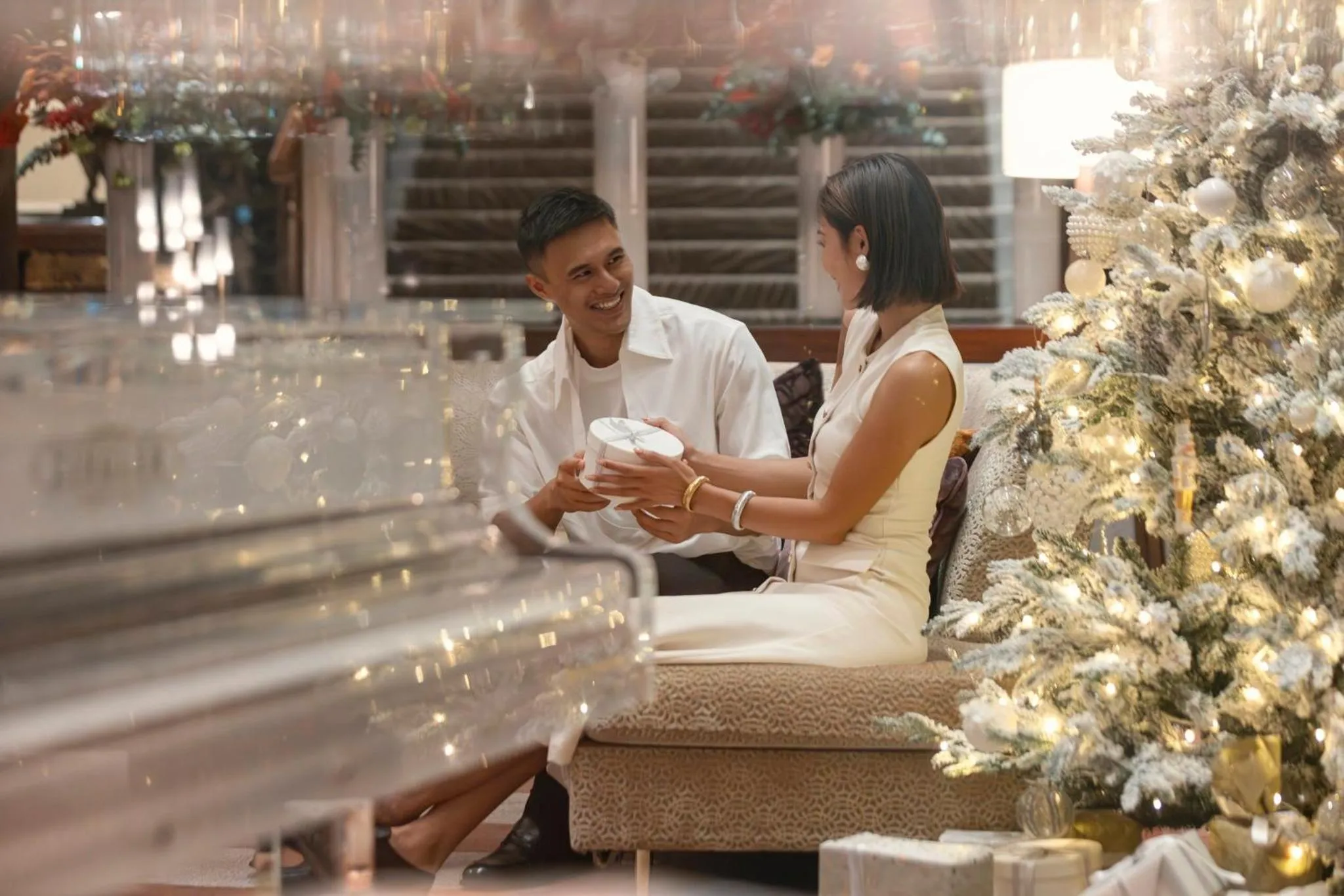 Lobby or reception in Mandarin Oriental, Hong Kong