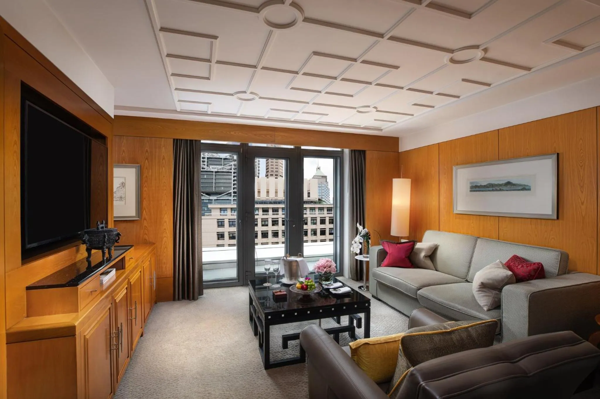 Photo of the whole room in Mandarin Oriental, Hong Kong