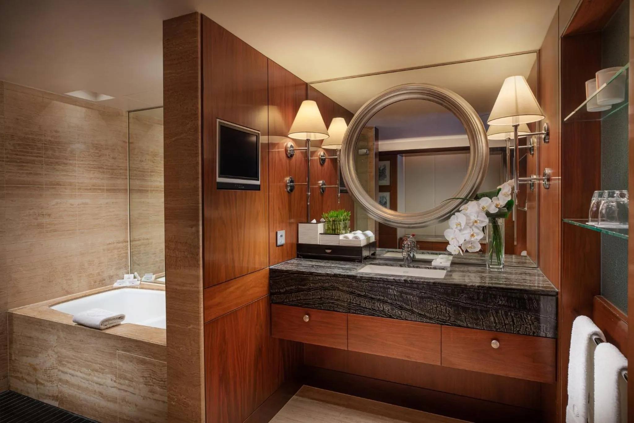 Bathroom in Mandarin Oriental, Hong Kong