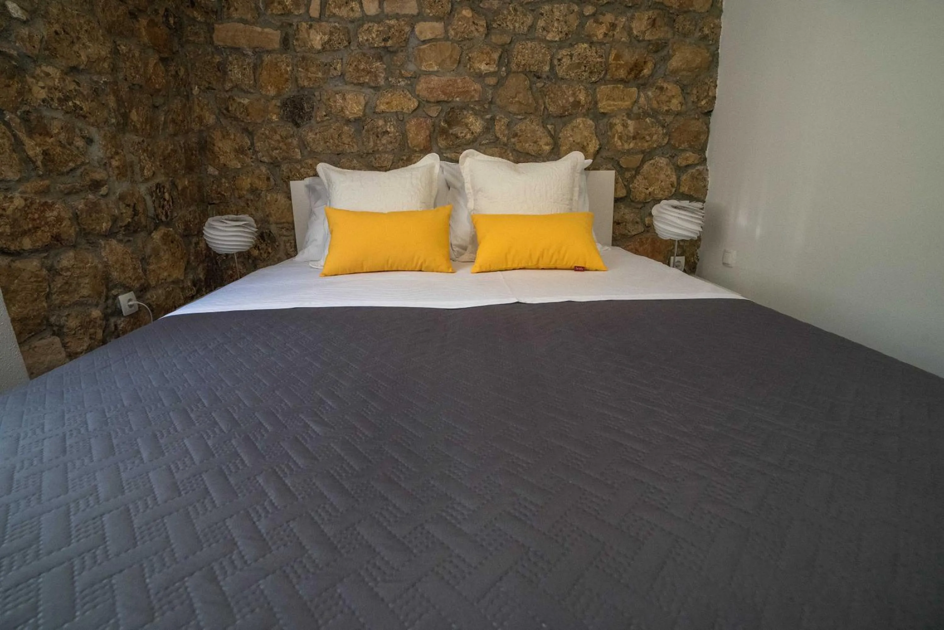 Bed in Luxury apartments Petrovac
