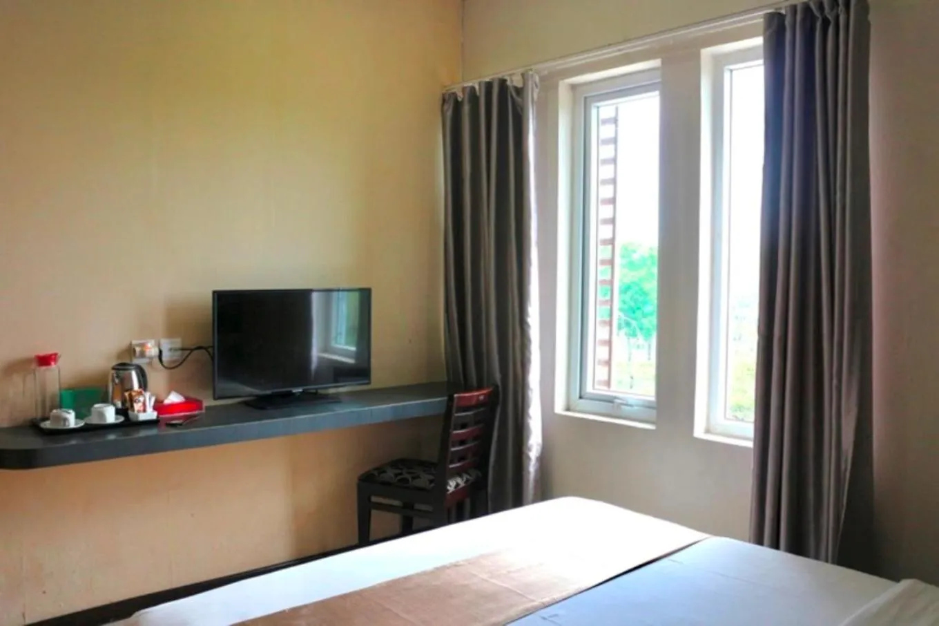 Area and facilities, Bed in CREW EXPRESS Hotel