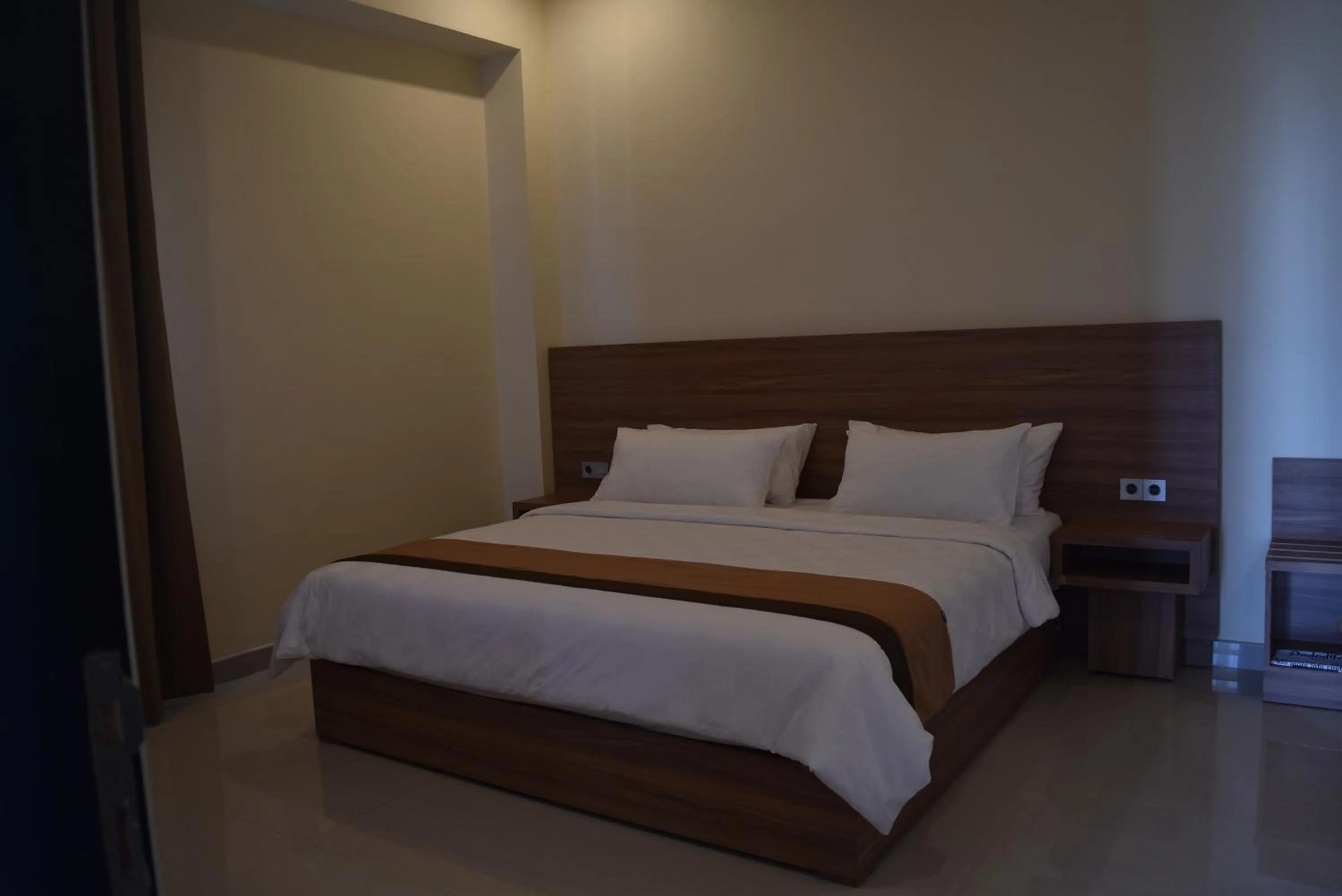 Bed in Padadita Beach Hotel