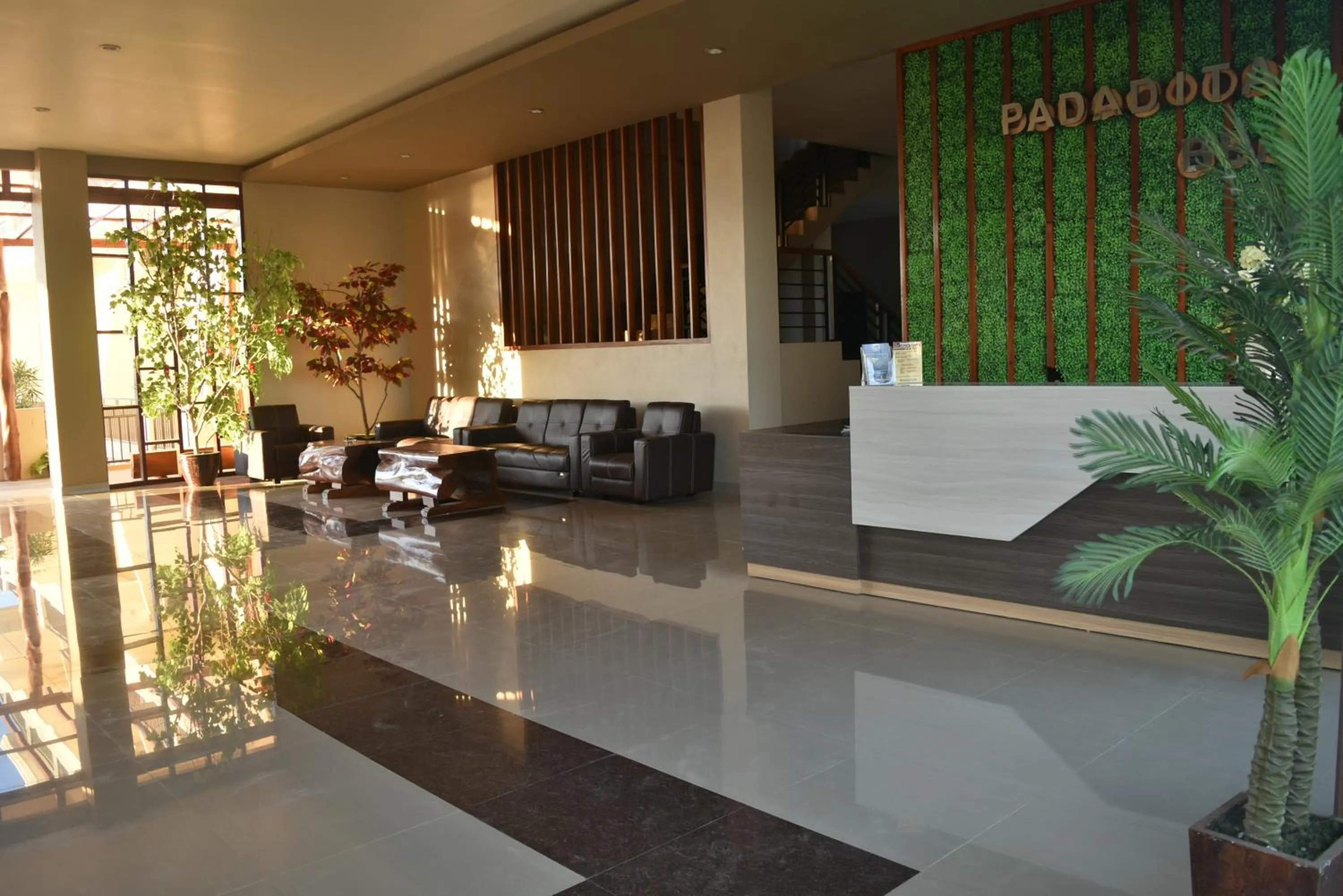 Lobby or reception in Padadita Beach Hotel