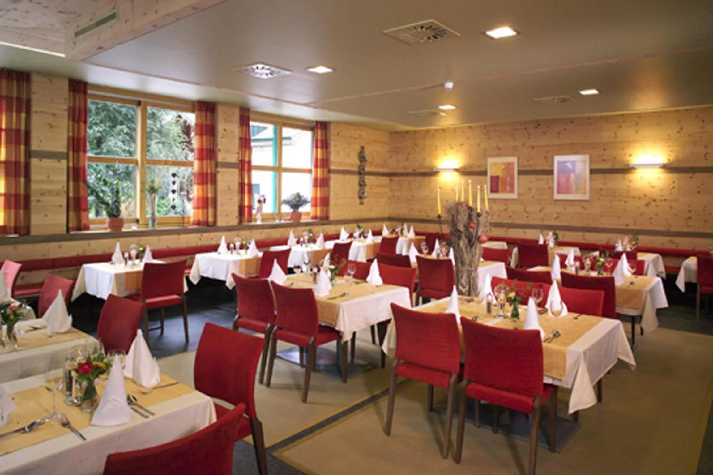 Restaurant/places to eat in Hotel Zum Hirschen