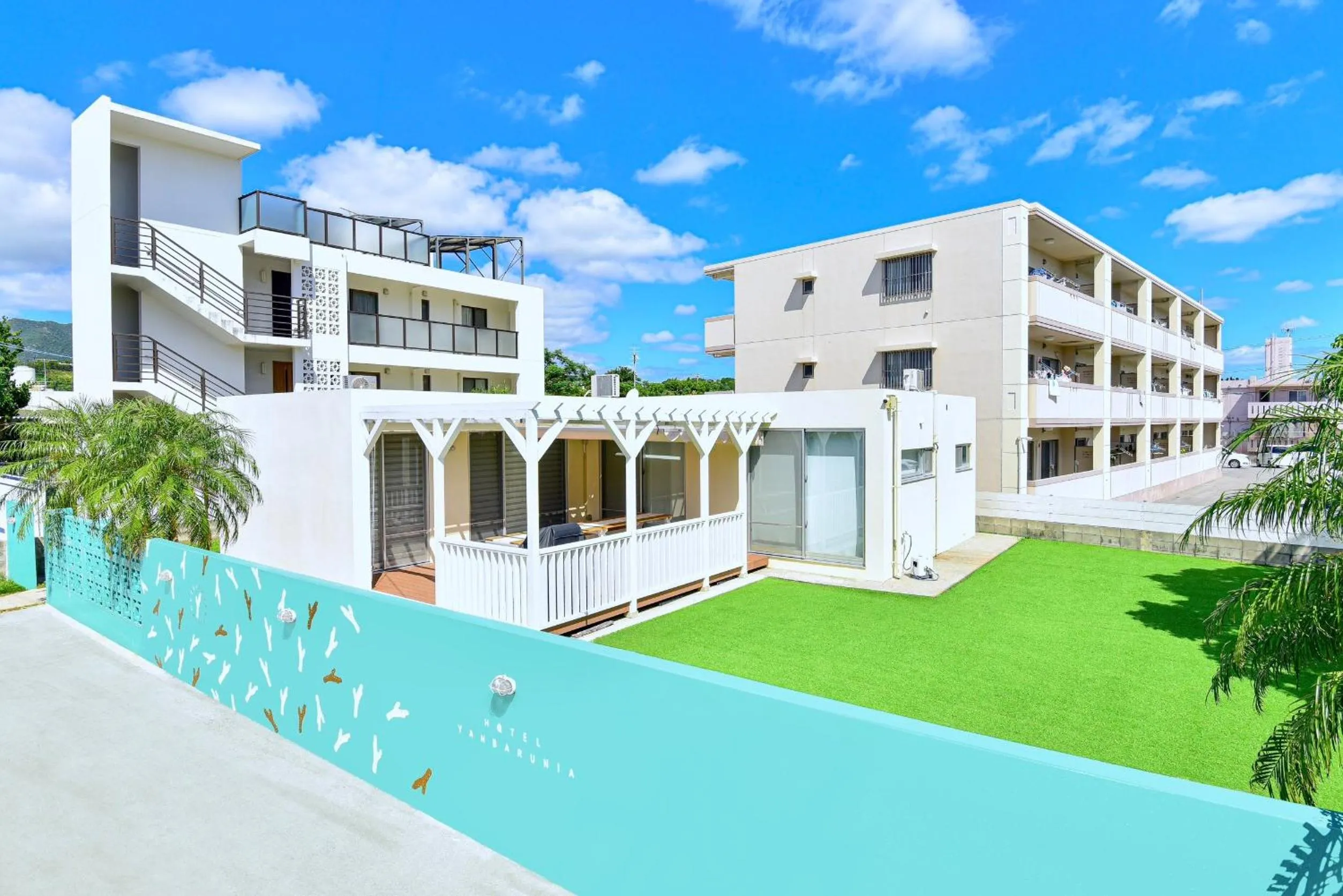 Hotel YANBARUNIA Nago