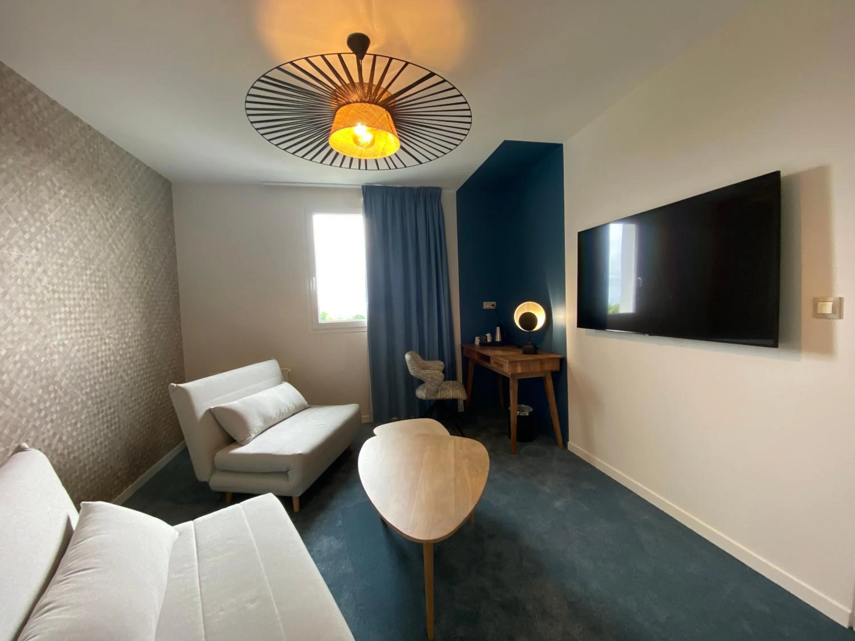 Photo of the whole room in Brit Hotel Piscine & Spa - Fougères