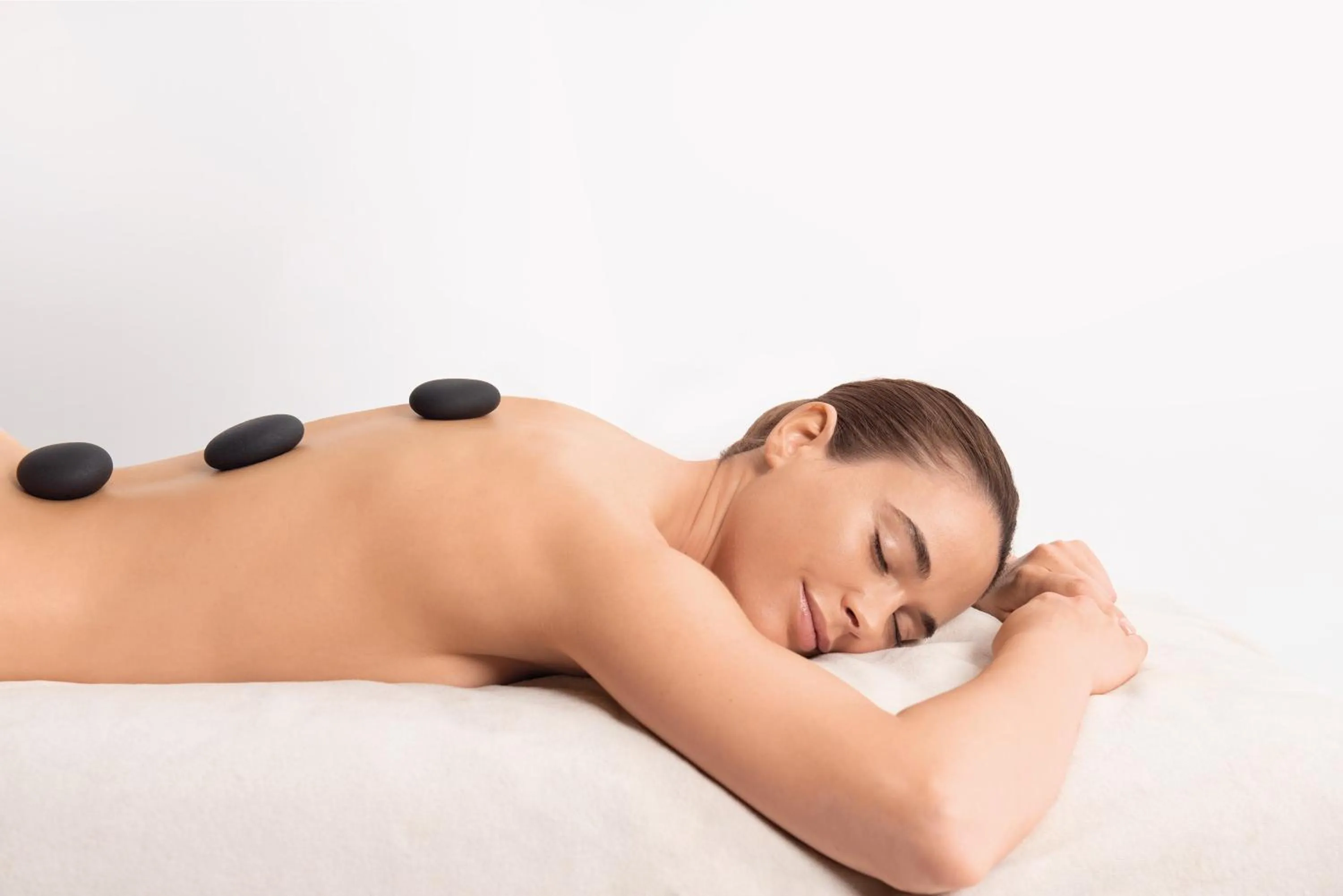 Massage in Brit Hotel Piscine & Spa - Fougères