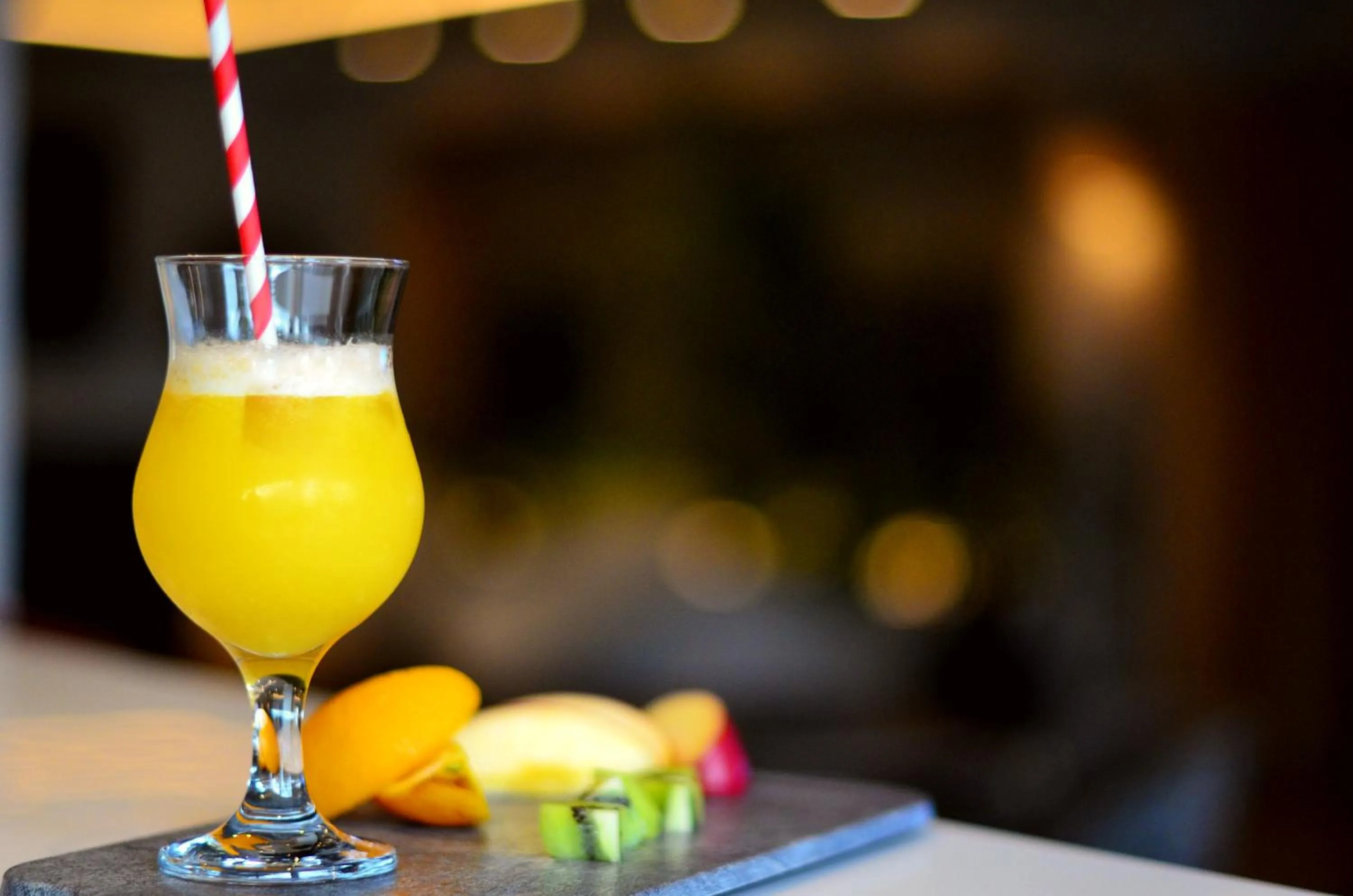 Lounge or bar in Brit Hotel Piscine & Spa - Fougères