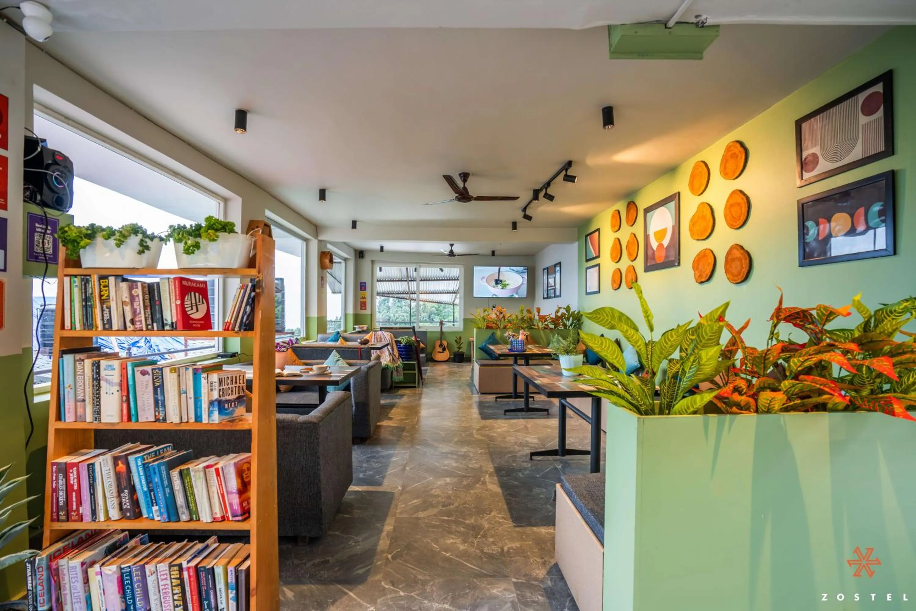 Restaurant/places to eat in Zostel Dharamkot