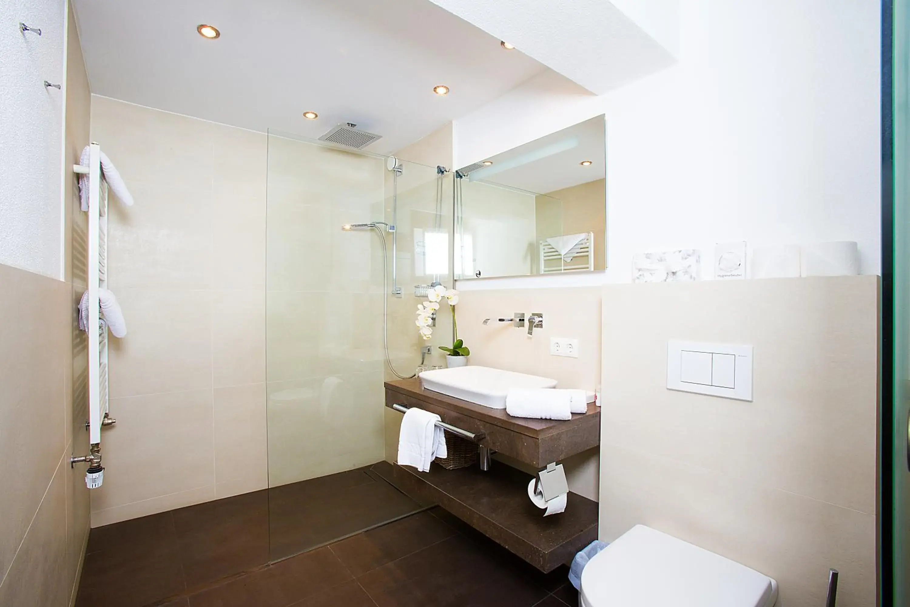 Superior Double Room with Balcony - single occupancy in Hotel Hubertus Superior Double Room with Balcony - single occupancy in Hotel Hubertus