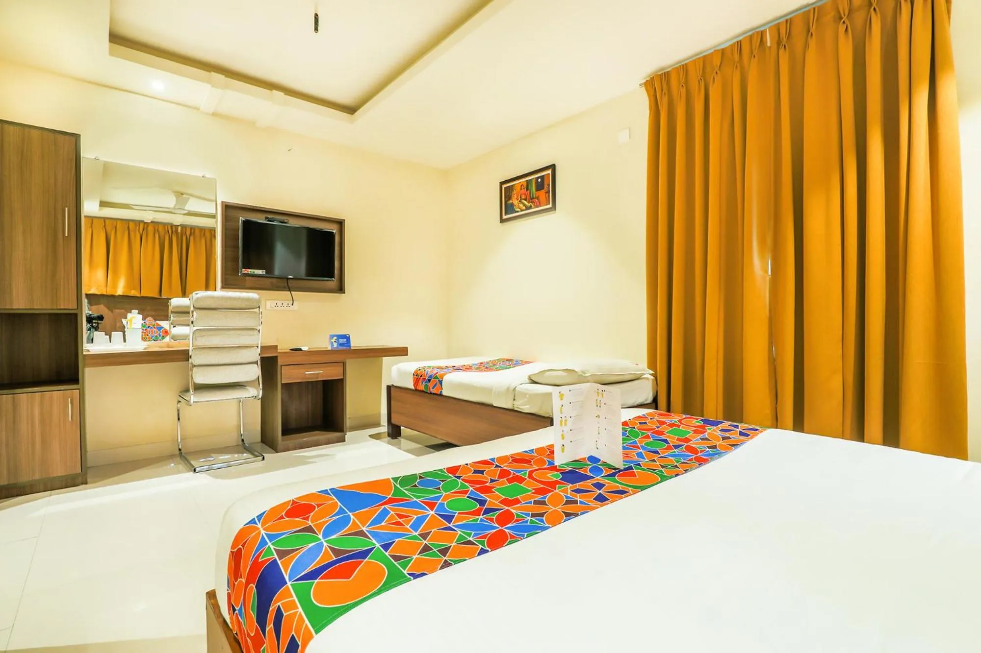 TV and multimedia, Bed in FabHotel Rr Grand - Next To Trendset Mall