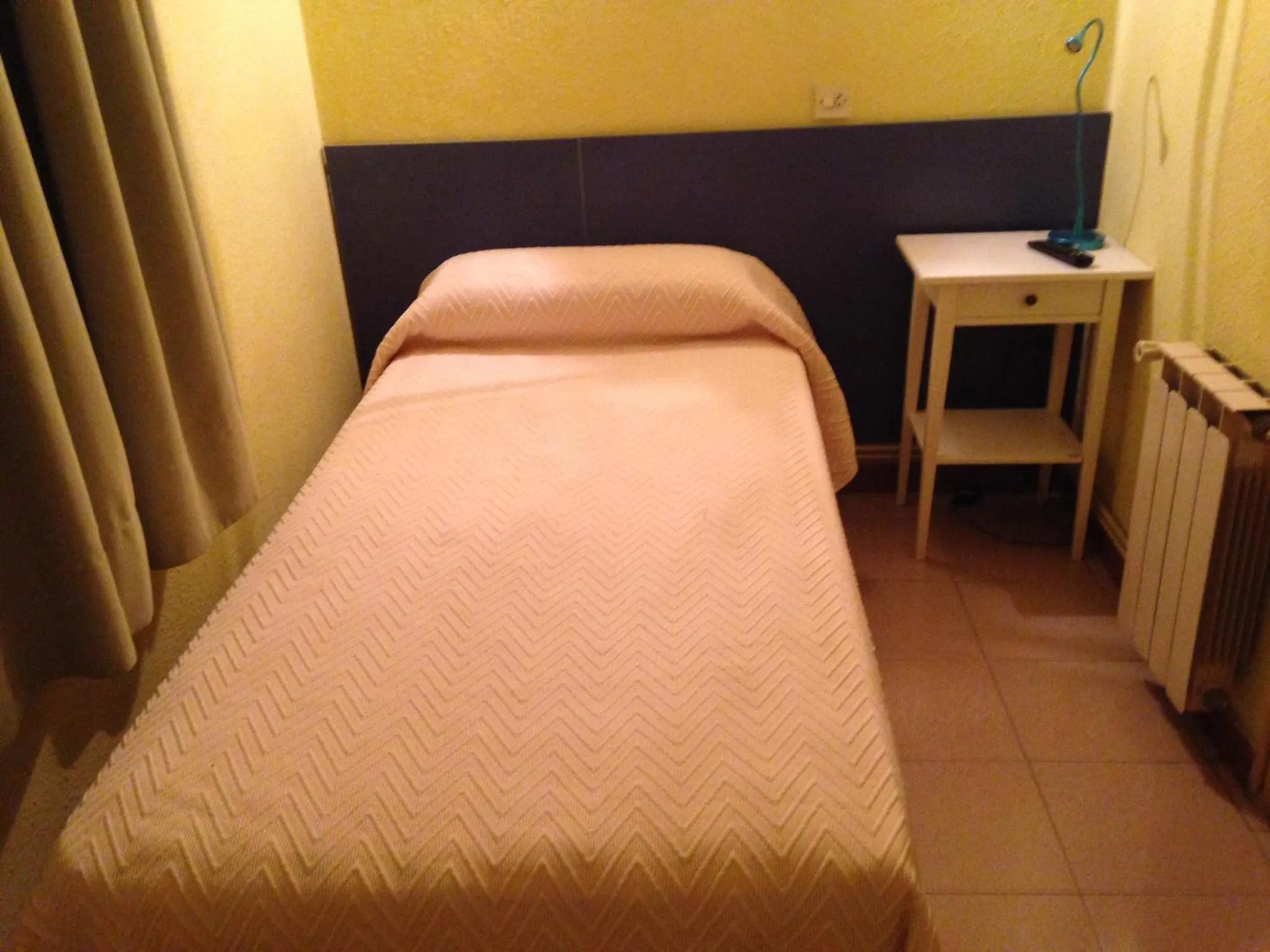 Bed in Hostal Delfos