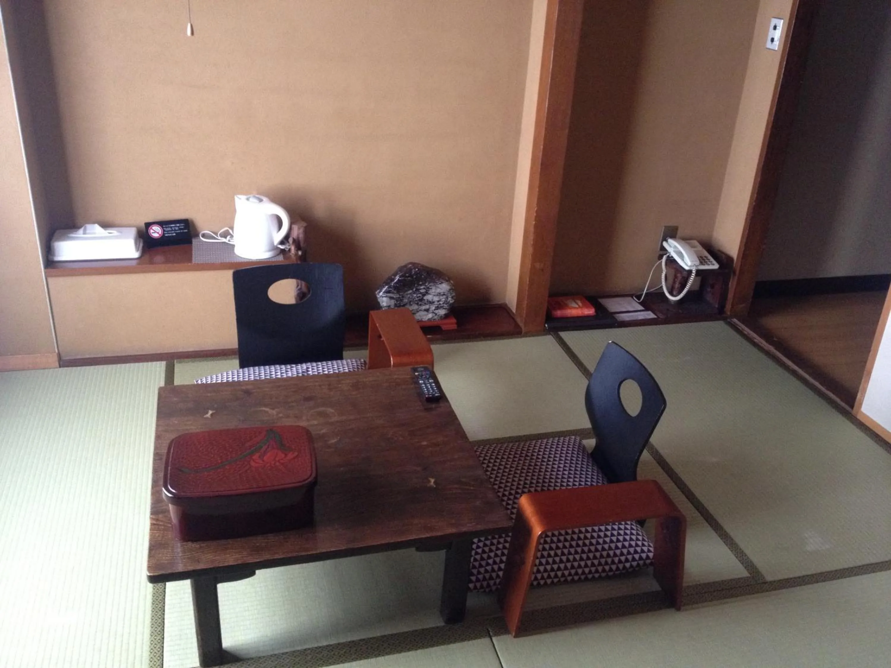 Photo of the whole room in Hotel Edoya