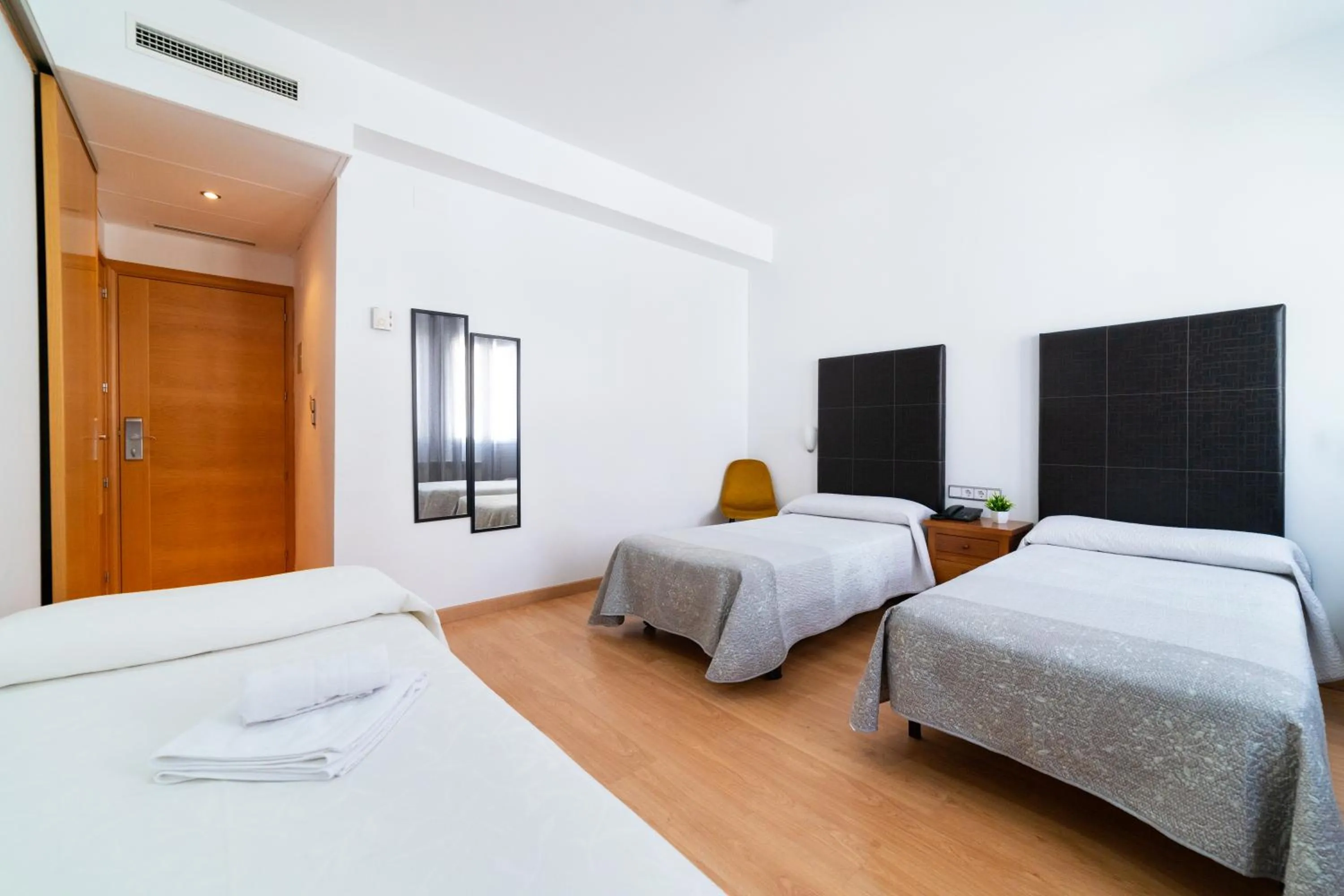 Bed in Hotel Puerta de Cazorla