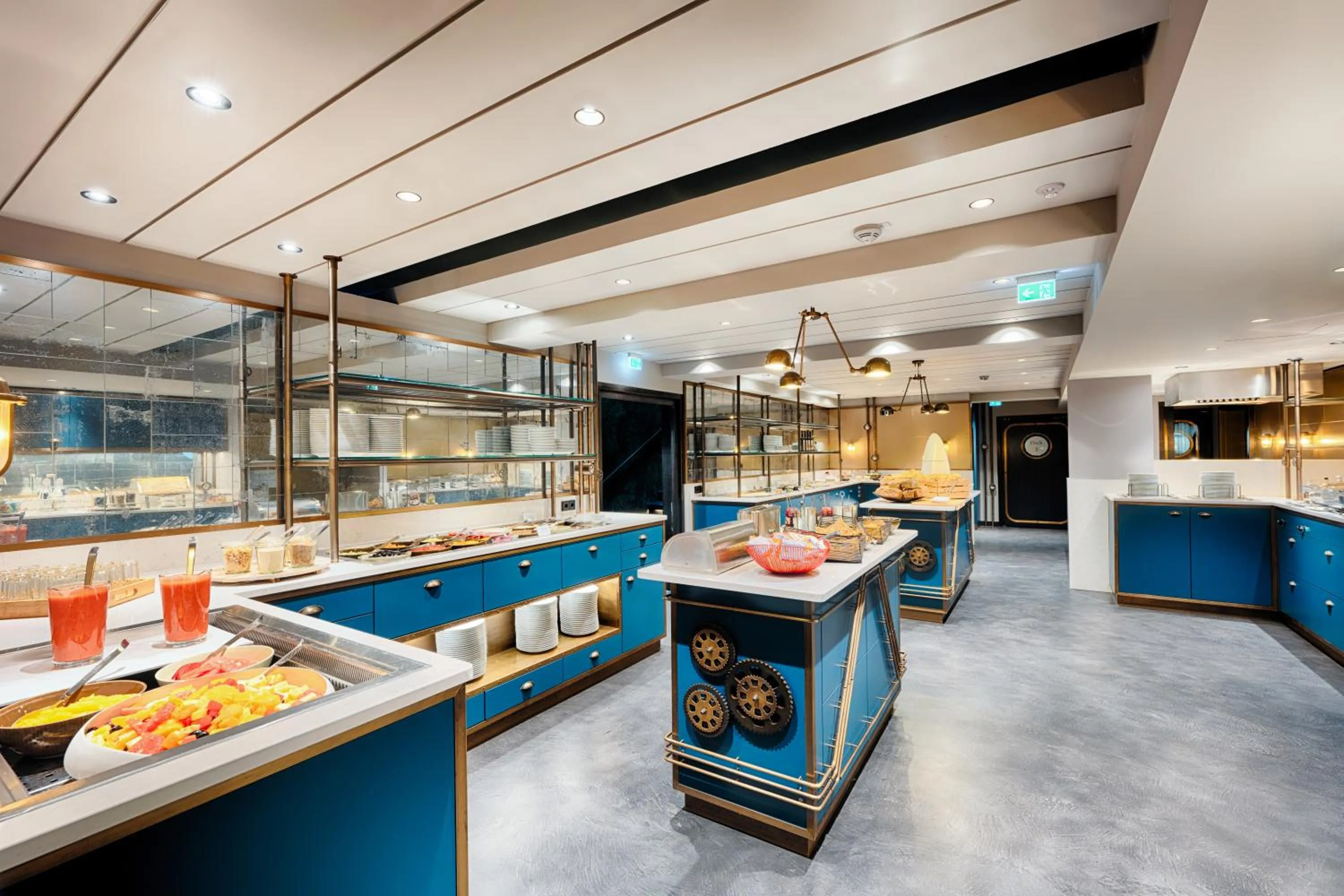 Breakfast in Radisson Blu Senator Hotel, Lübeck