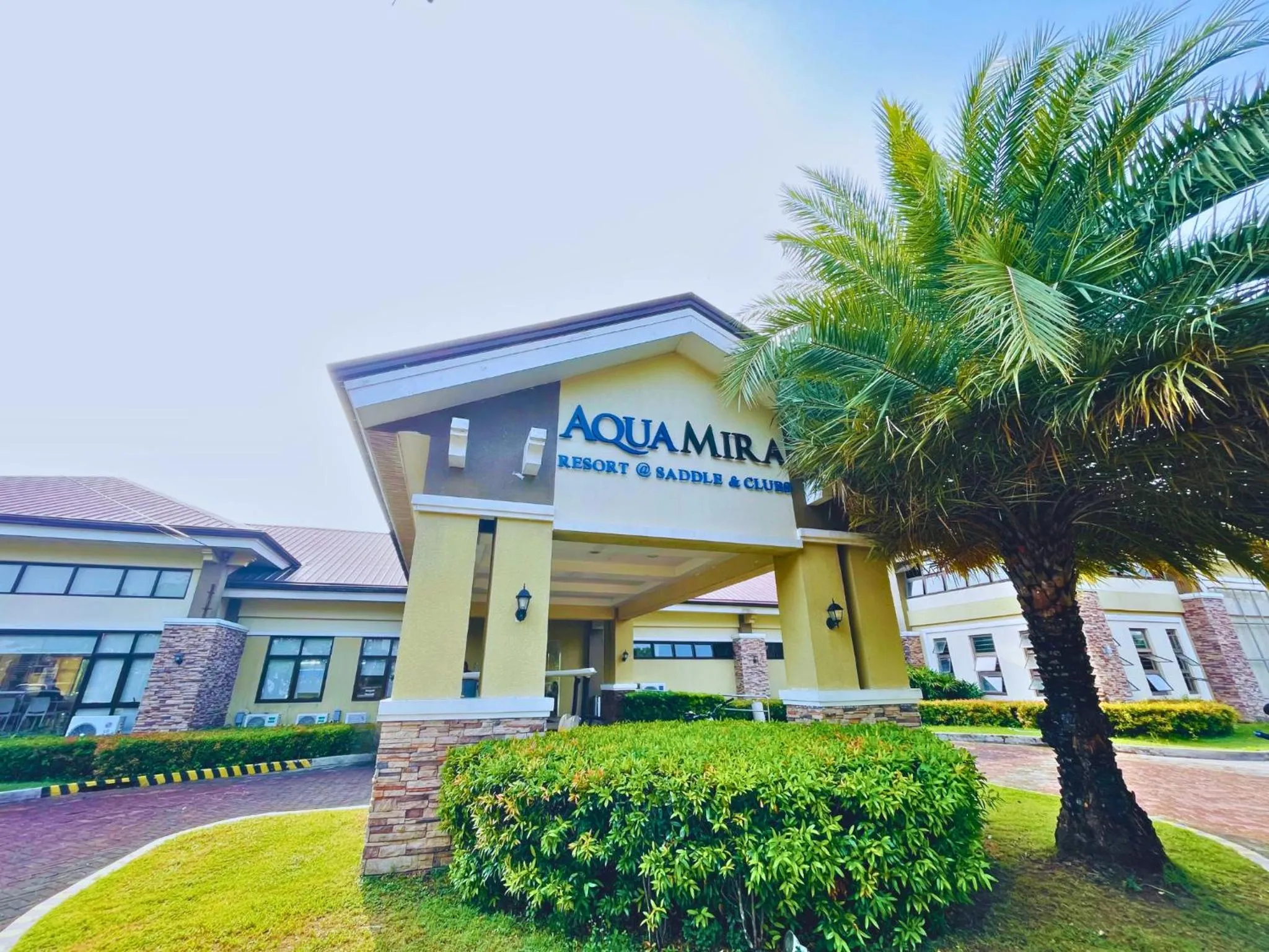 Property building in Aquamira Hotel & Resort
